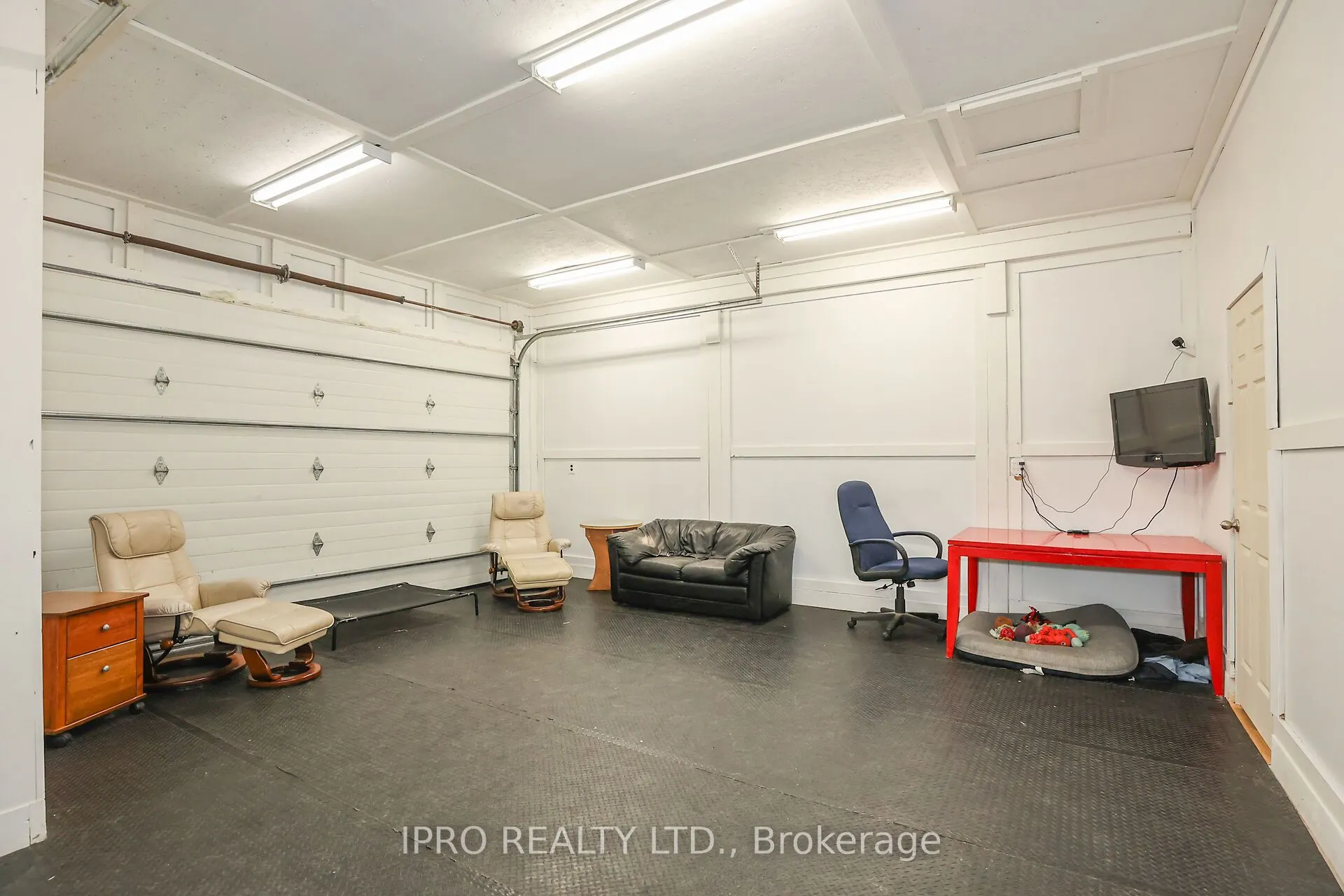 1027 Niagara Stone Road