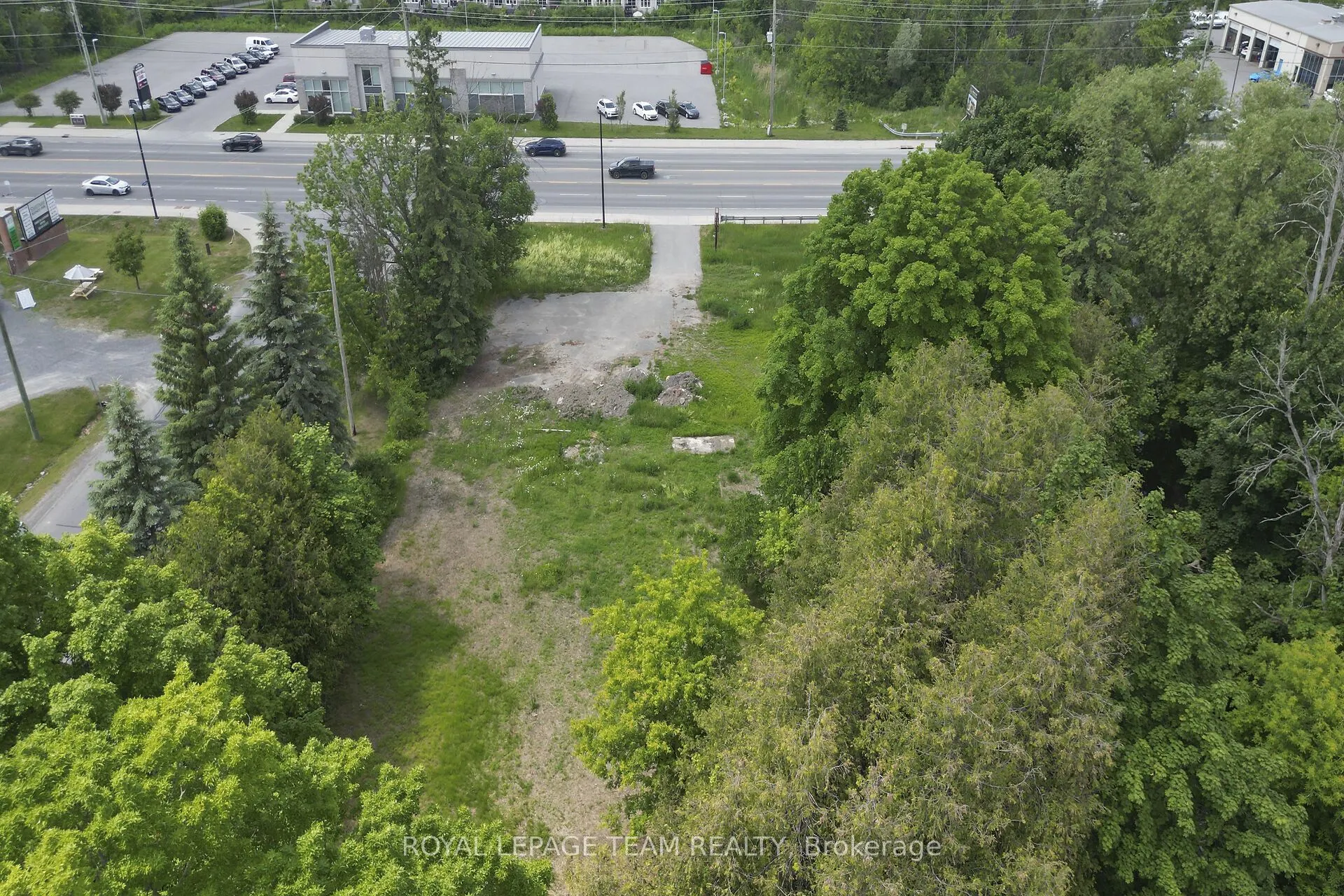 5830 Hazeldean Road