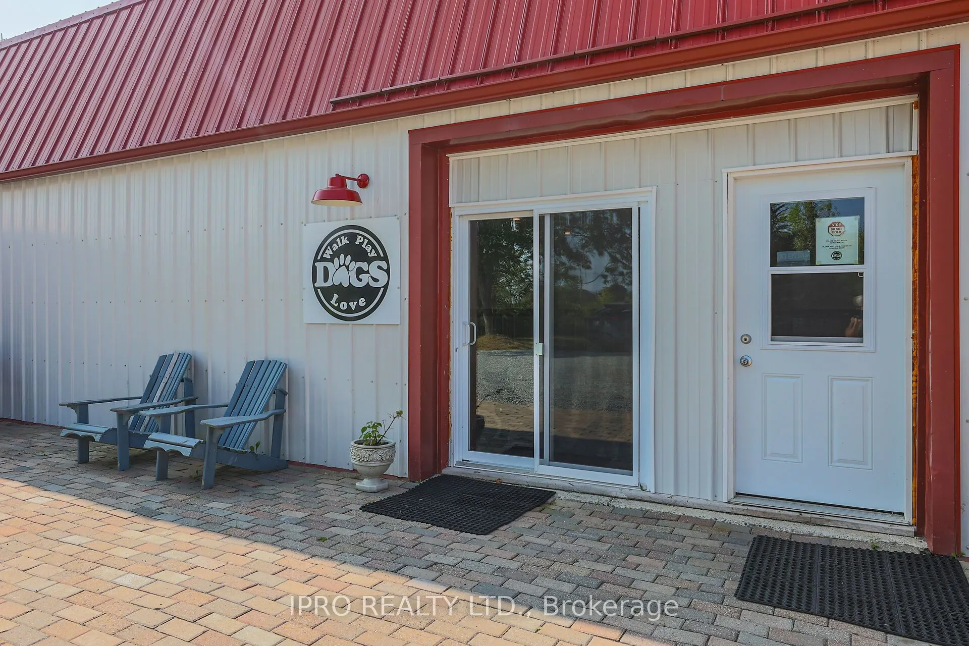 1027 Niagara Stone Road
