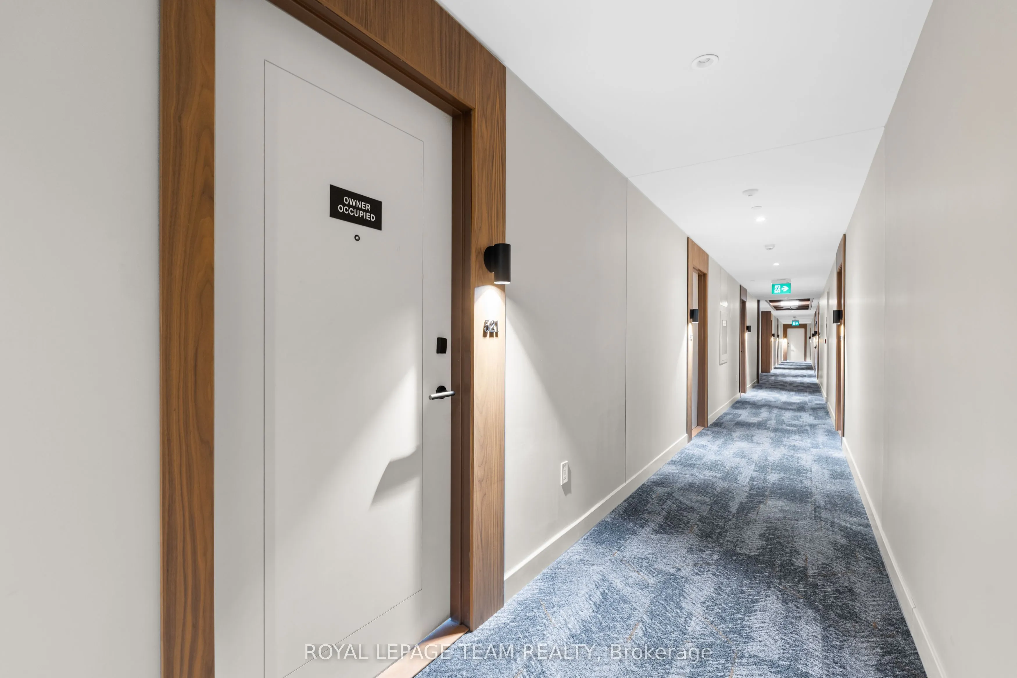 560 Rideau Street, #521