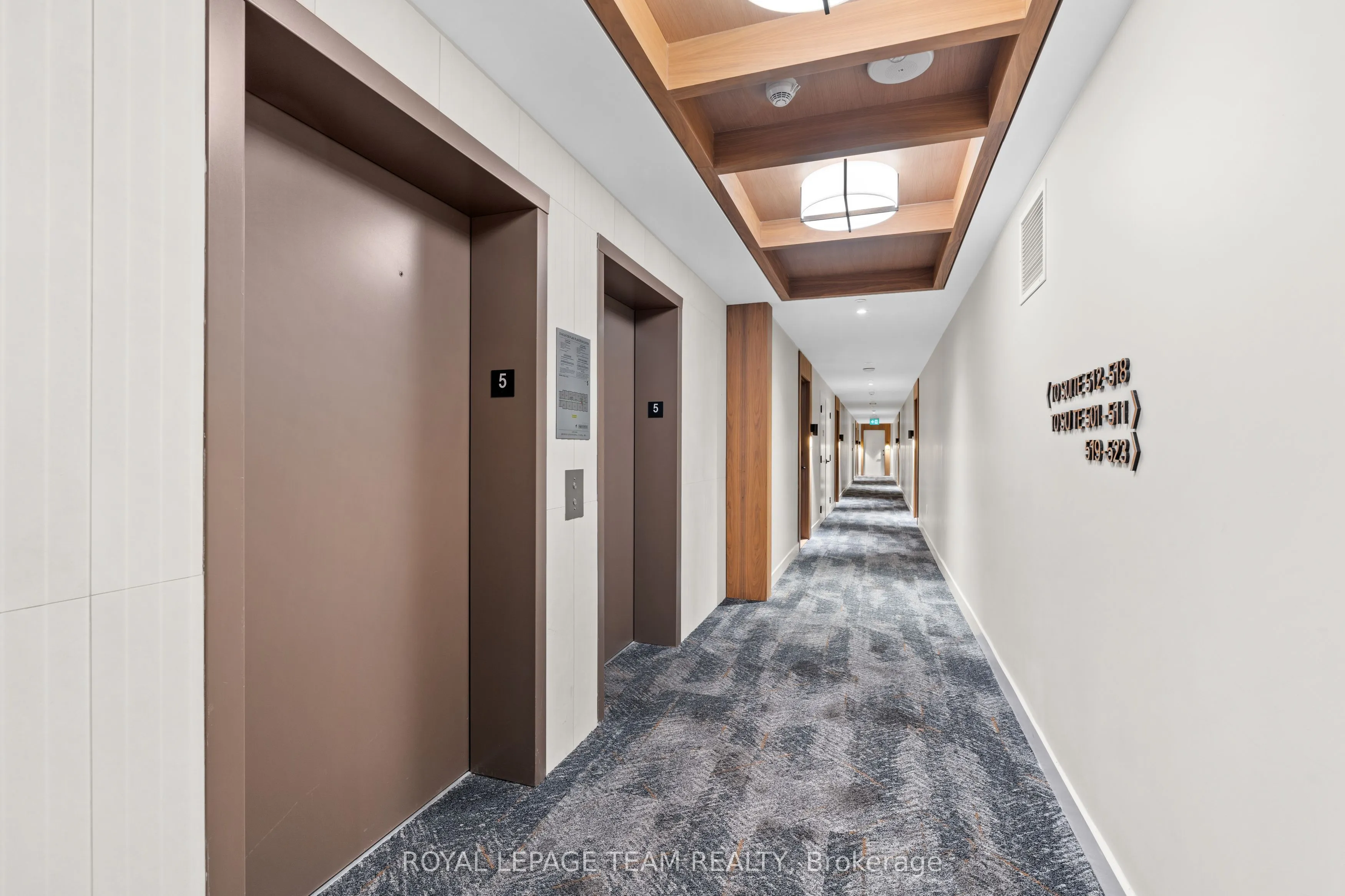 560 Rideau Street, #521