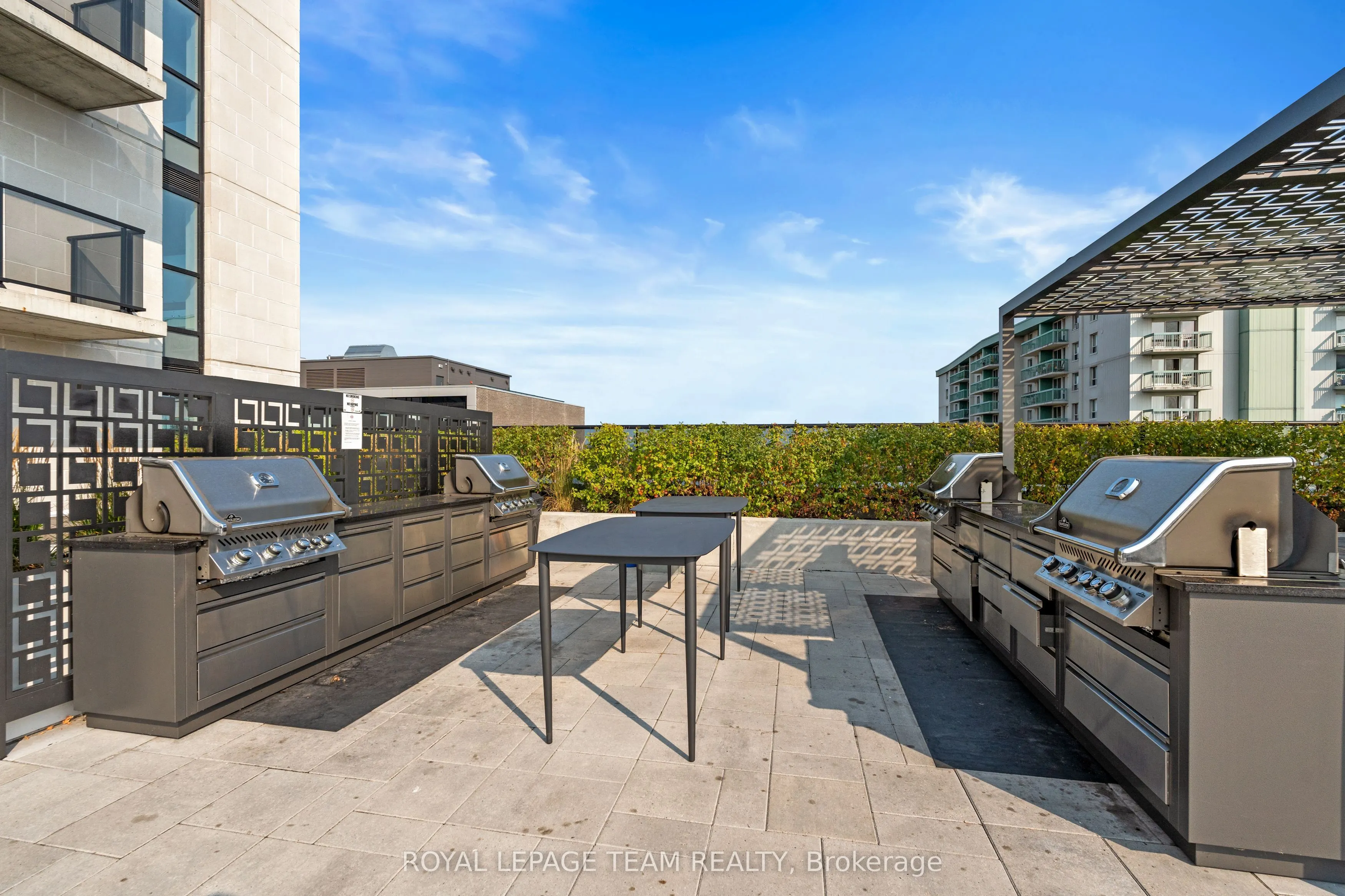 560 Rideau Street, #521