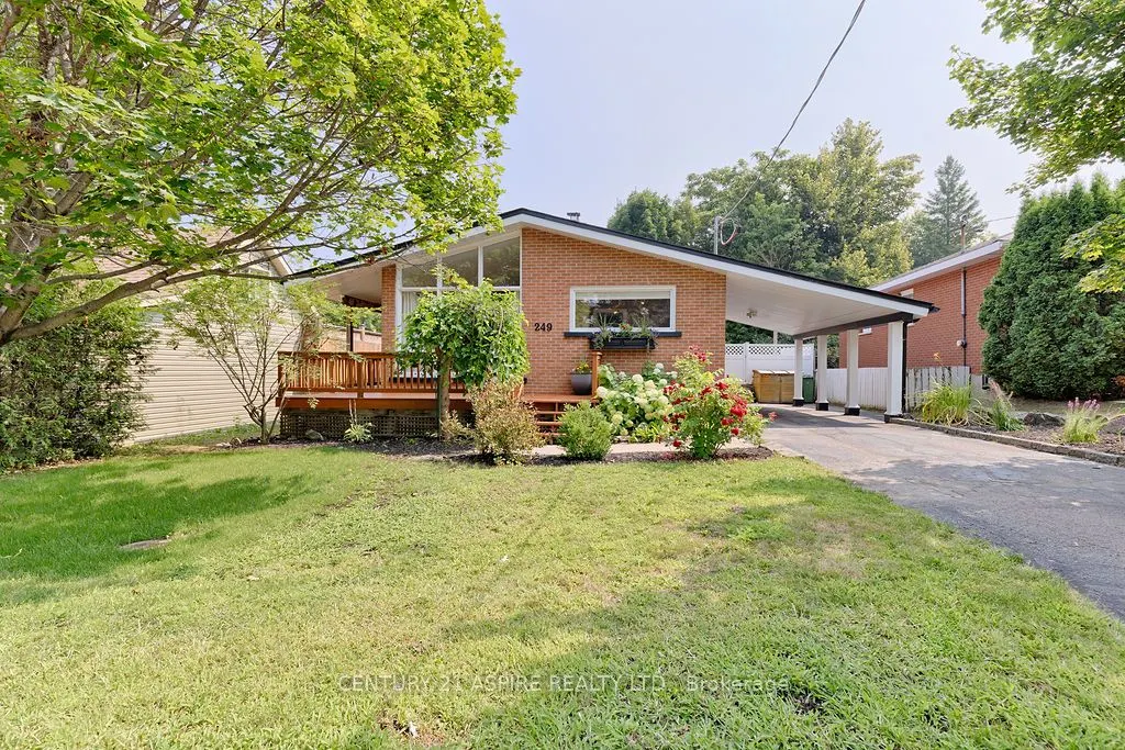 249 Peter Street