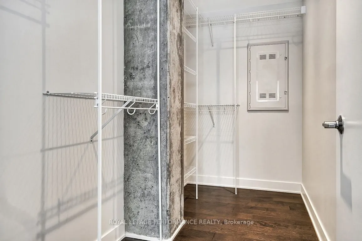 20 Daly Avenue, #2209