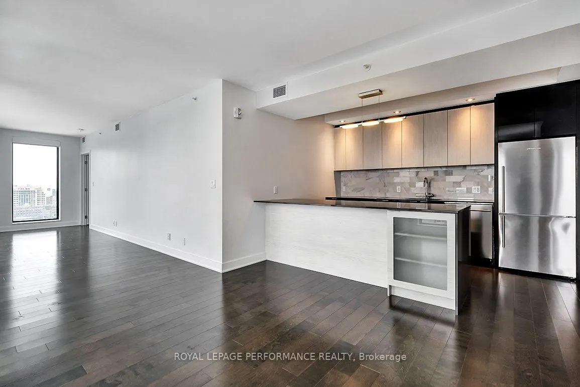 20 Daly Avenue, #2209