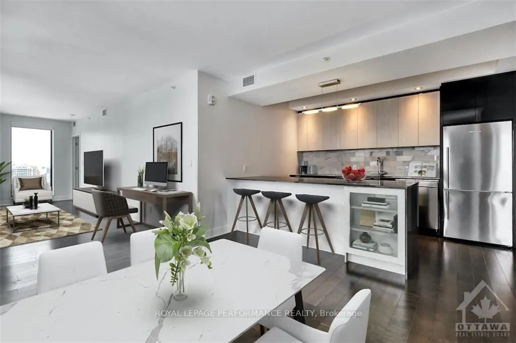 20 Daly Avenue, #2209
