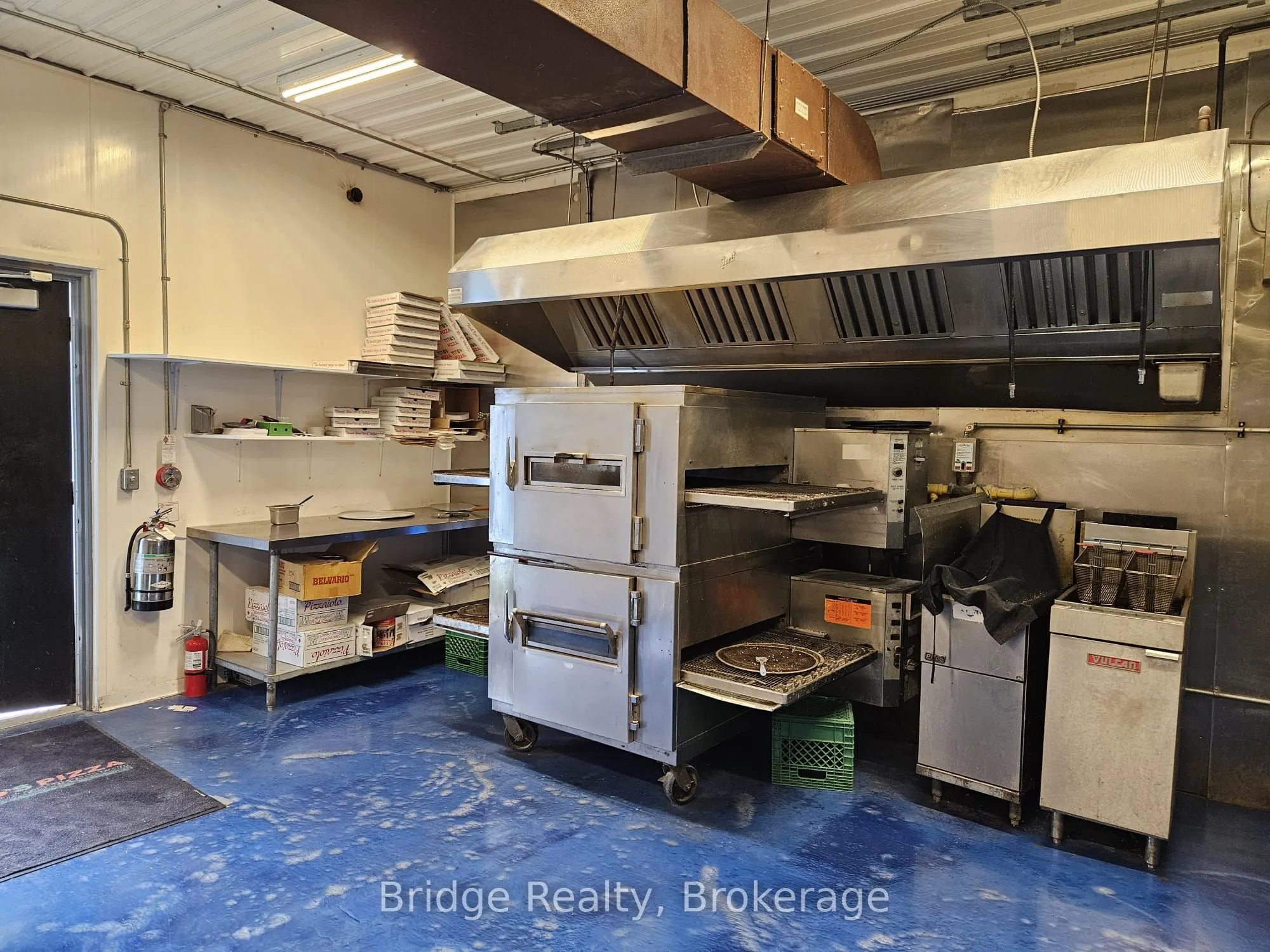 51 King Street E