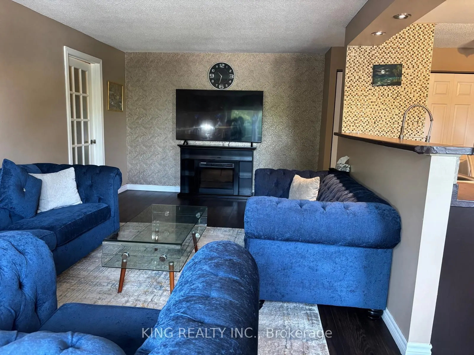 616 Grey Street, #19