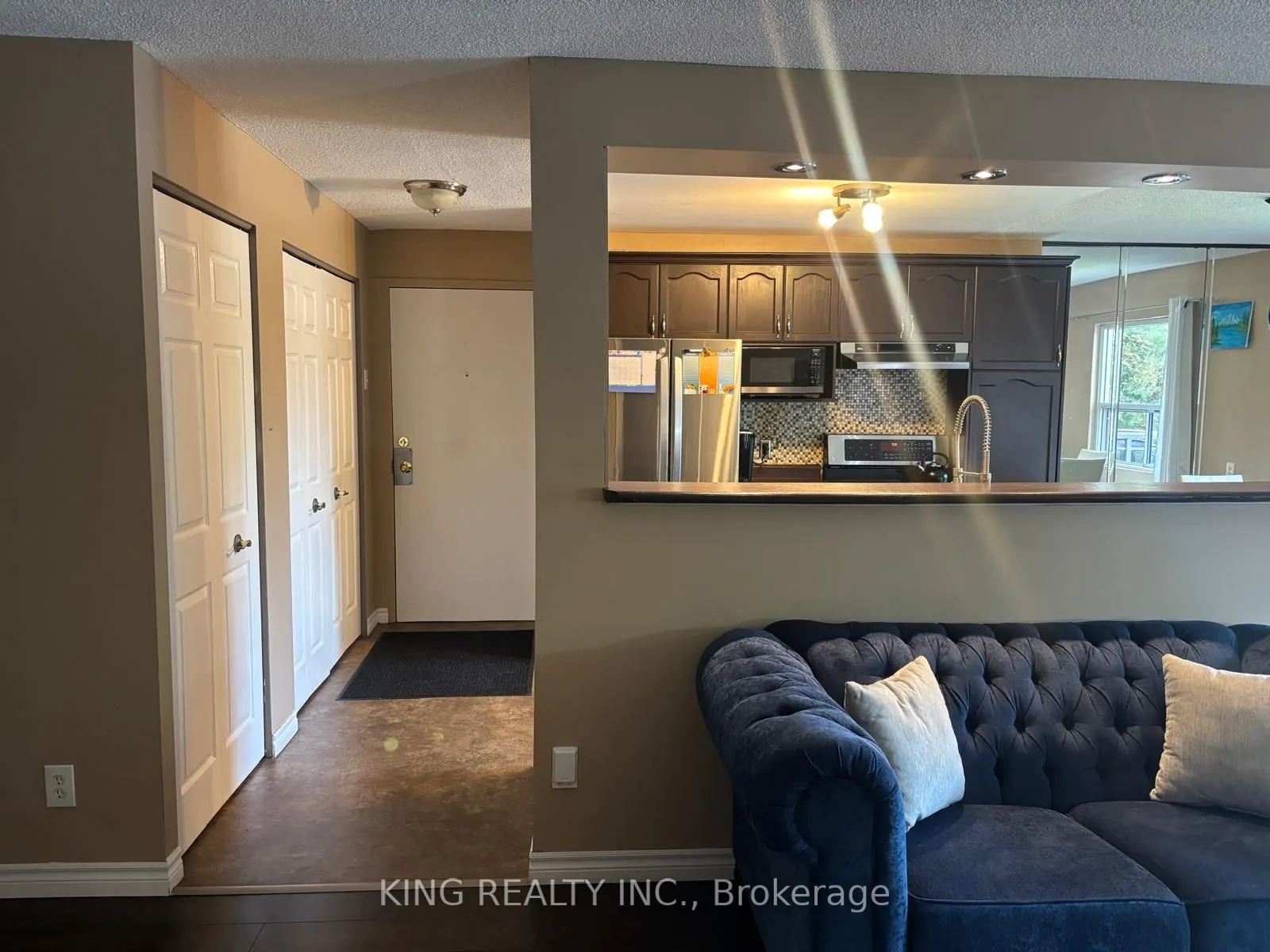 616 Grey Street, #19