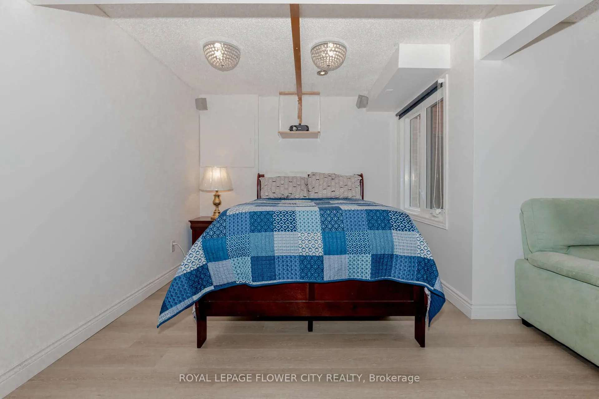 523 Beechwood Drive, #4