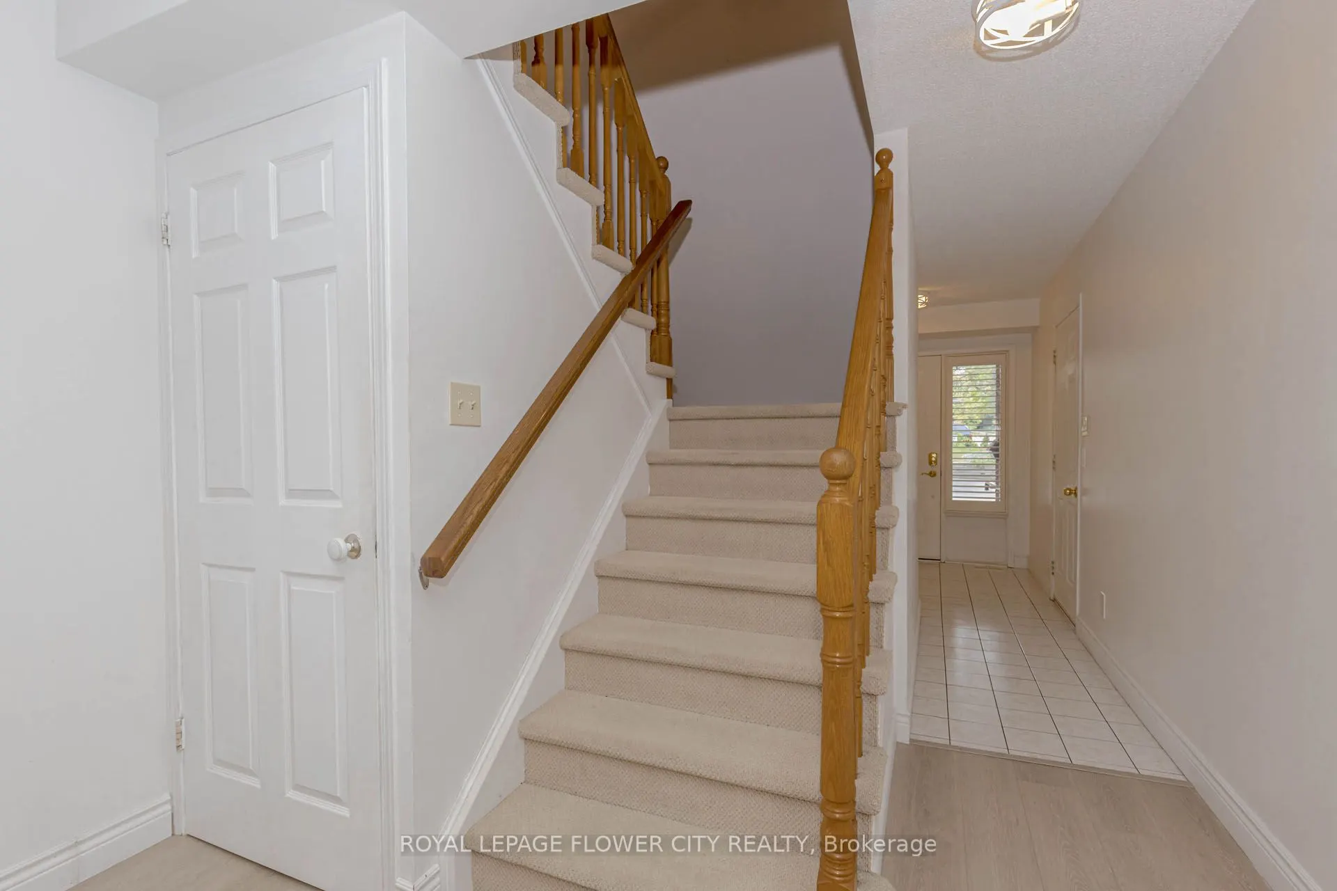 523 Beechwood Drive, #4