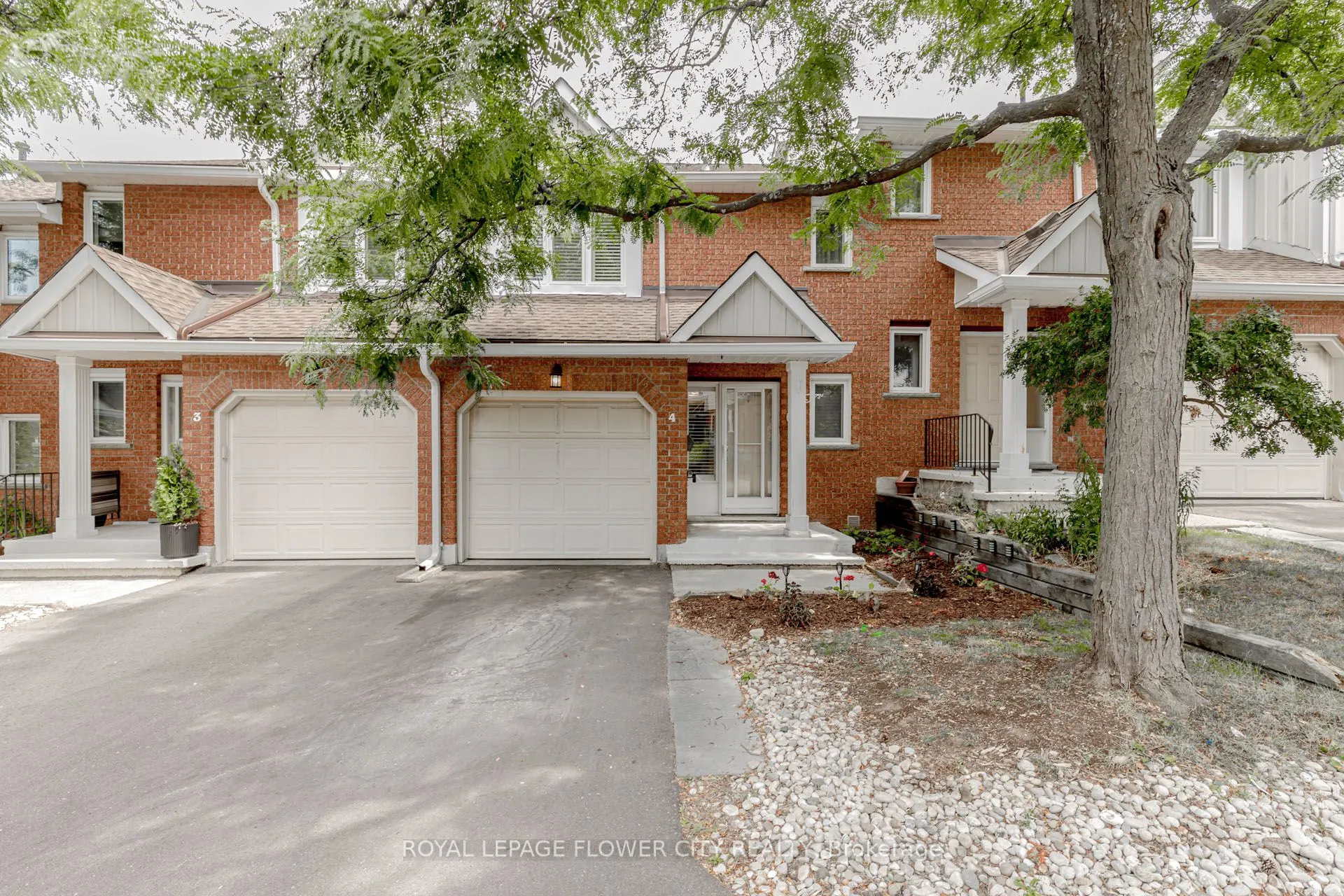 523 Beechwood Drive, #4