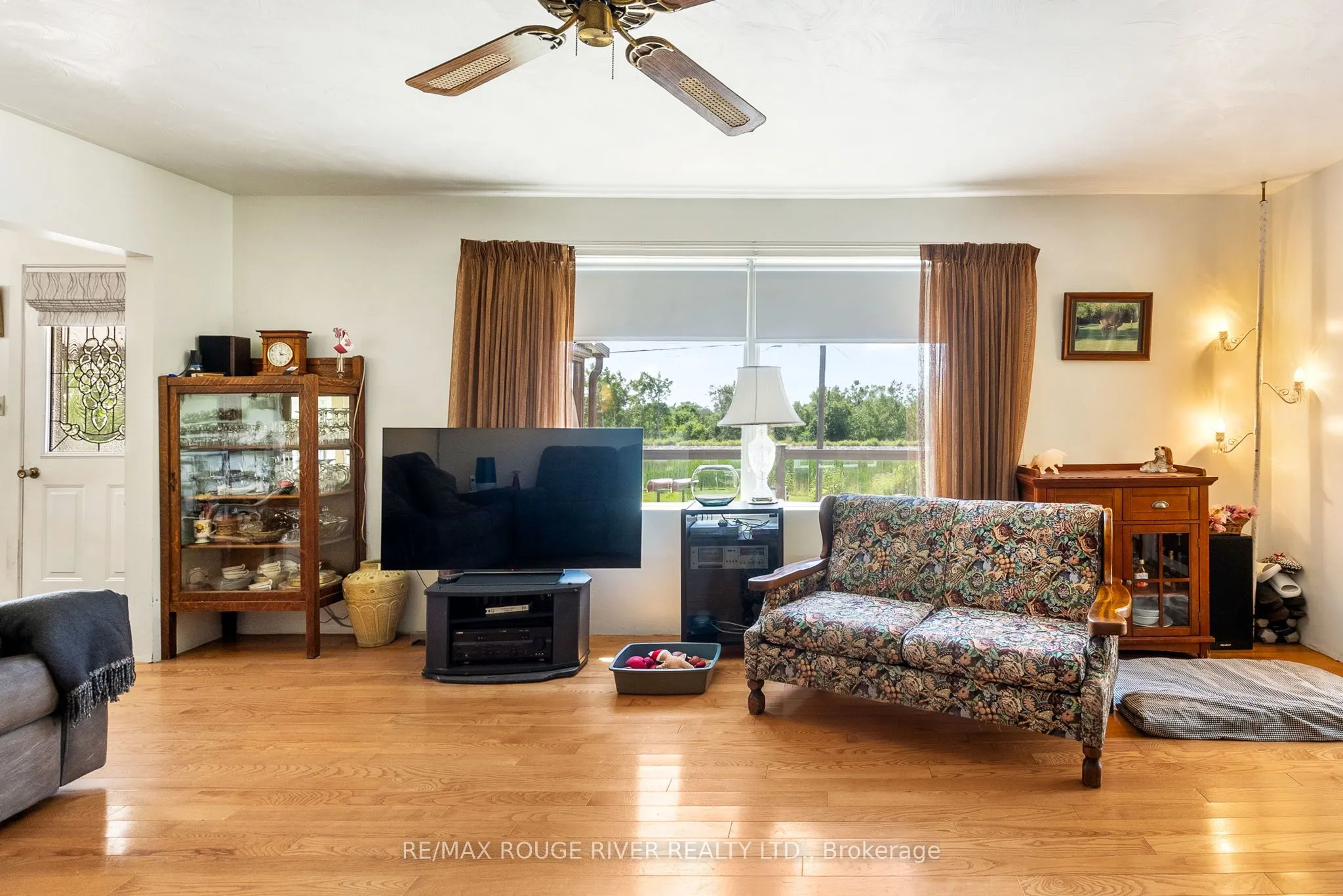 810 Canal Road