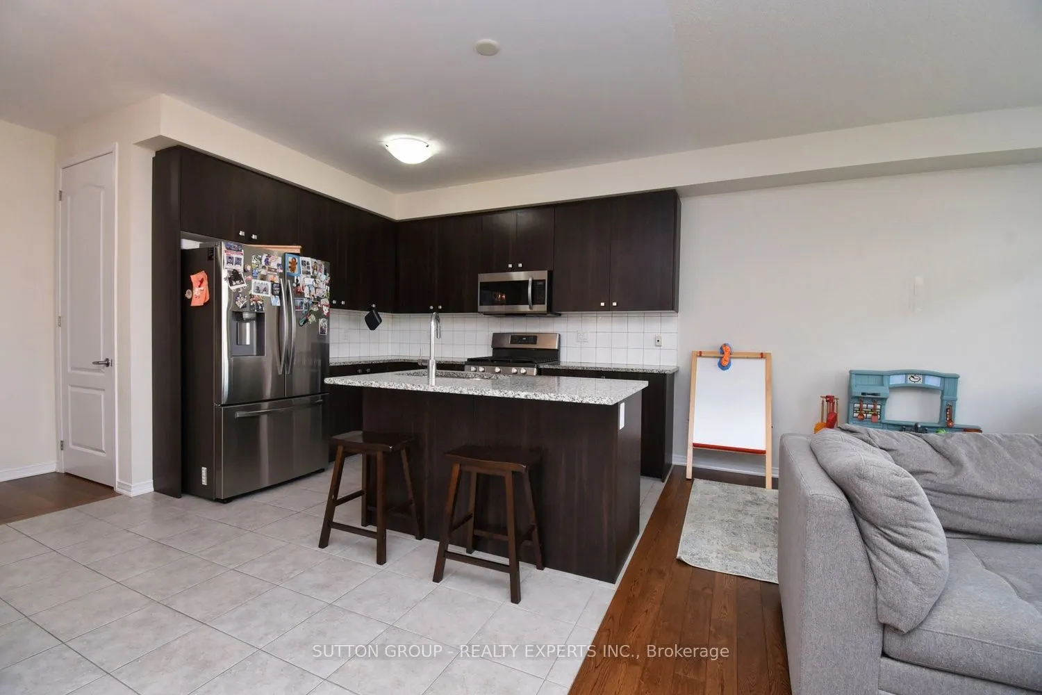 52 Maclachlan Avenue