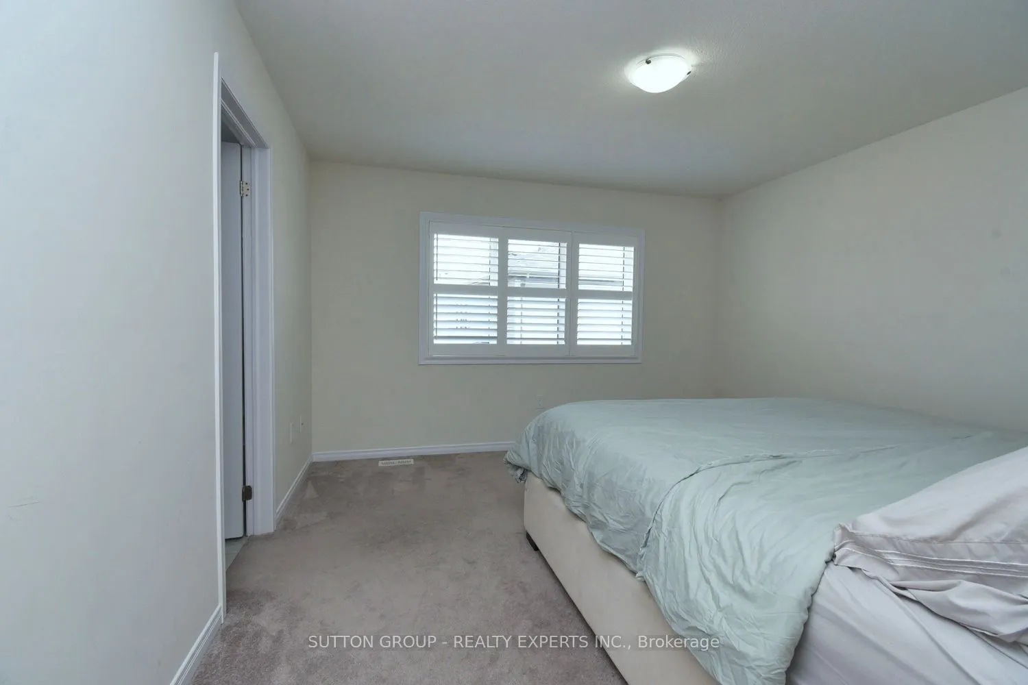 52 Maclachlan Avenue