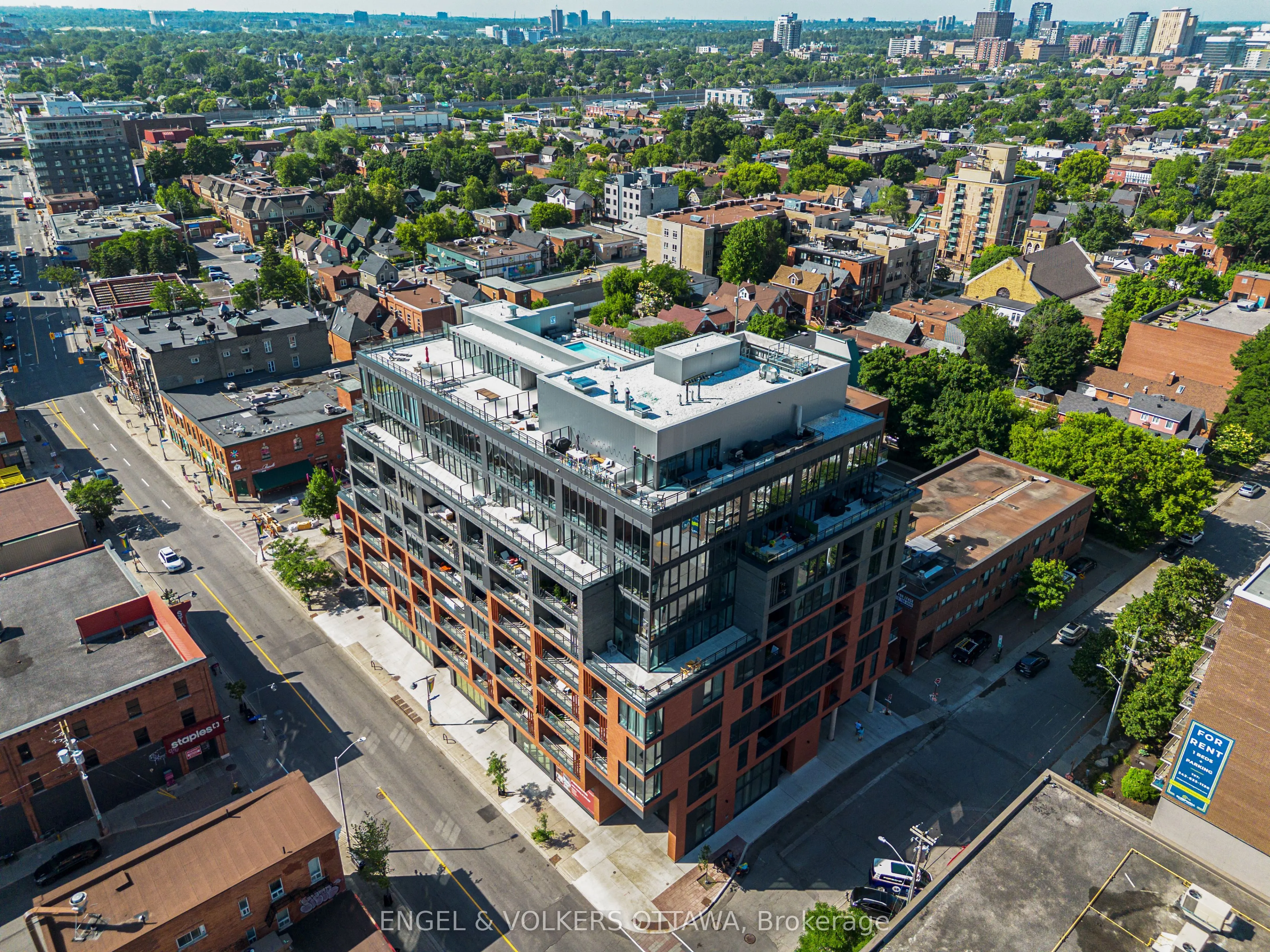 10 James Street #709