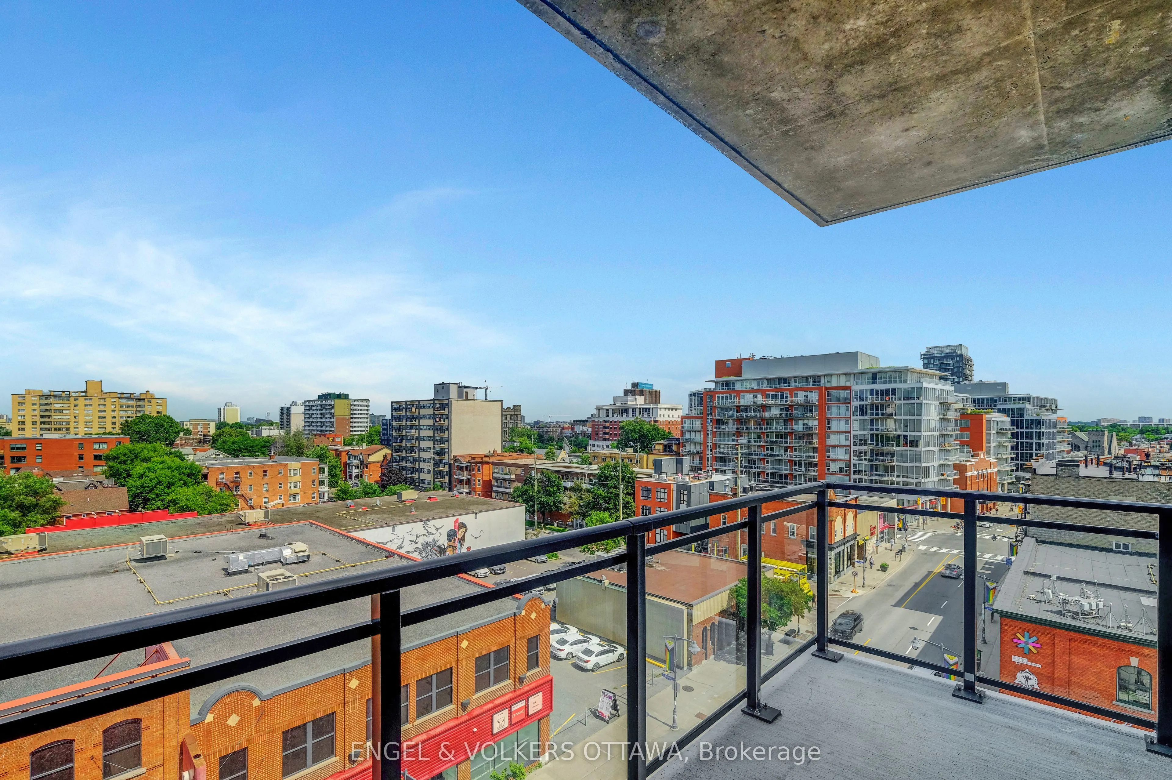10 James Street, #613