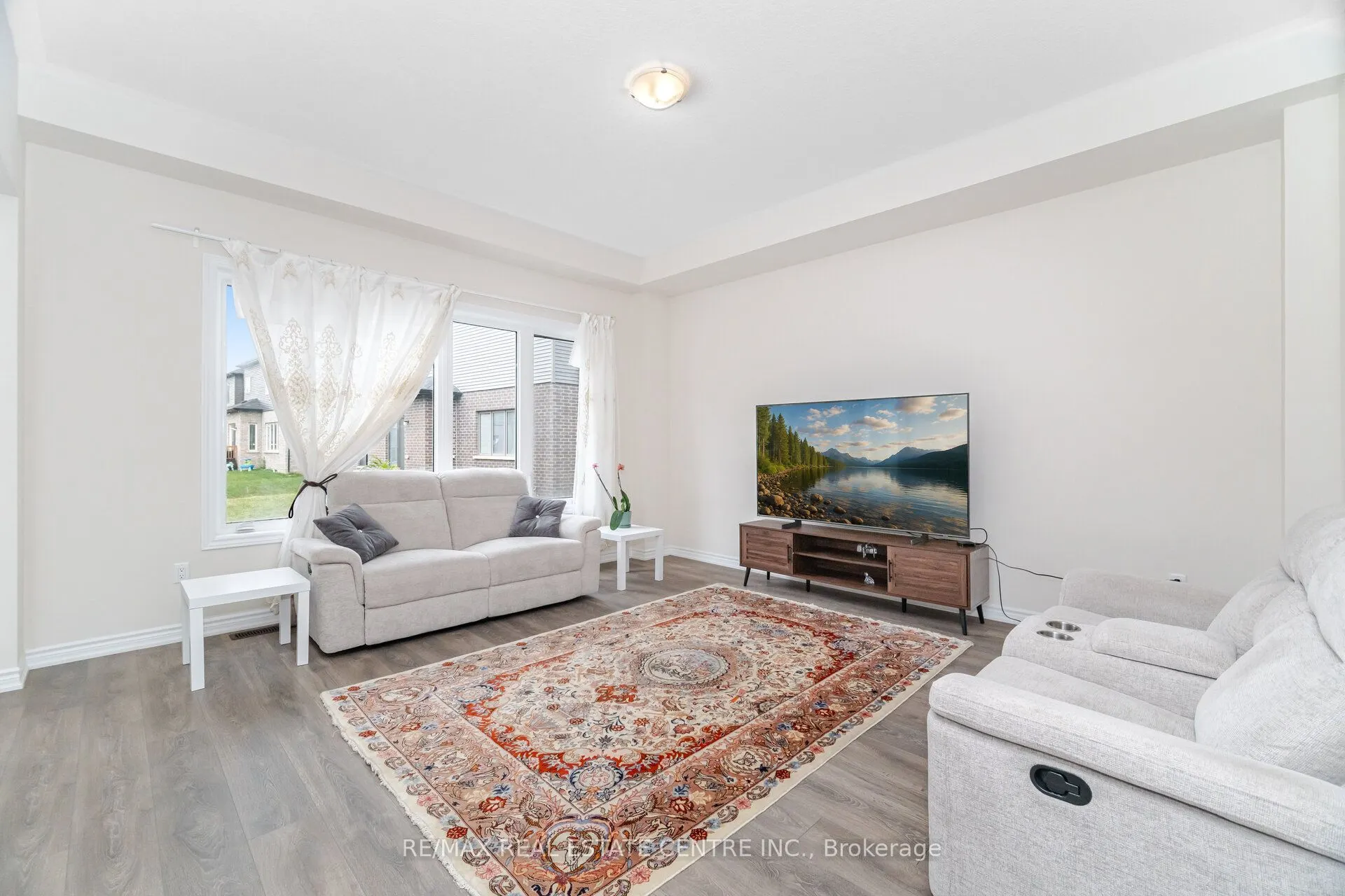 92 Stauffer Road