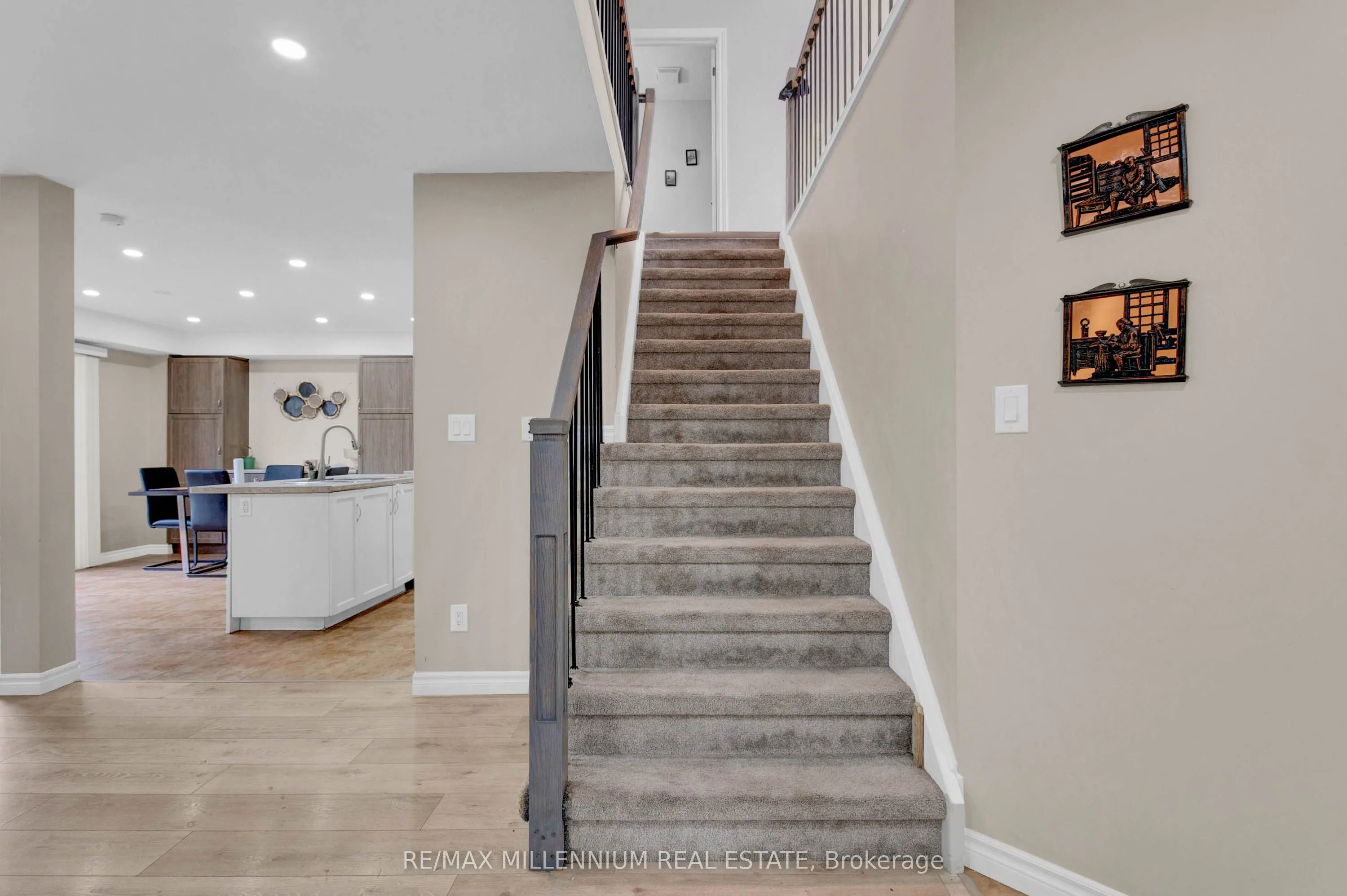 13 Ridgewood Court