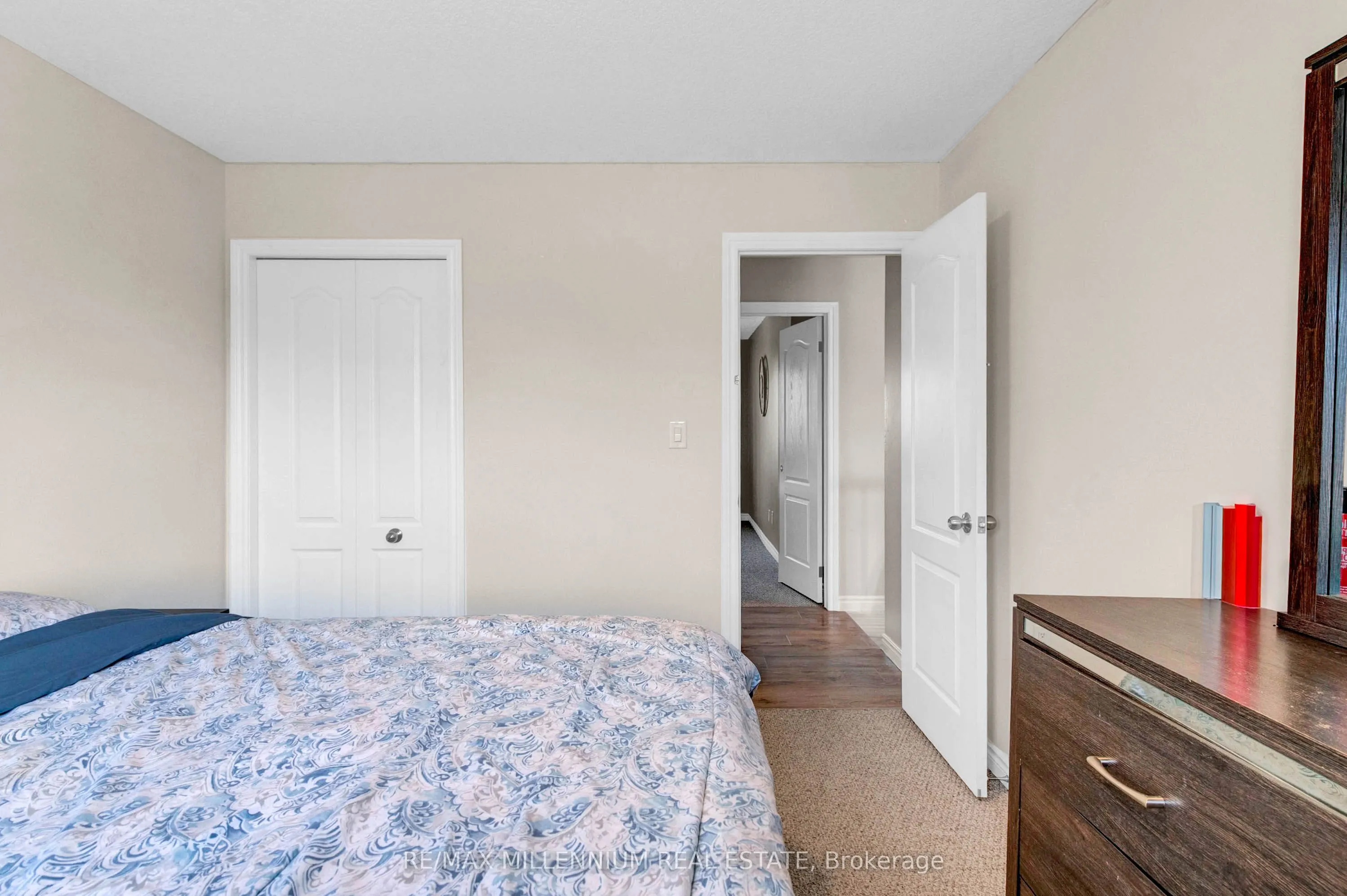 13 Ridgewood Court