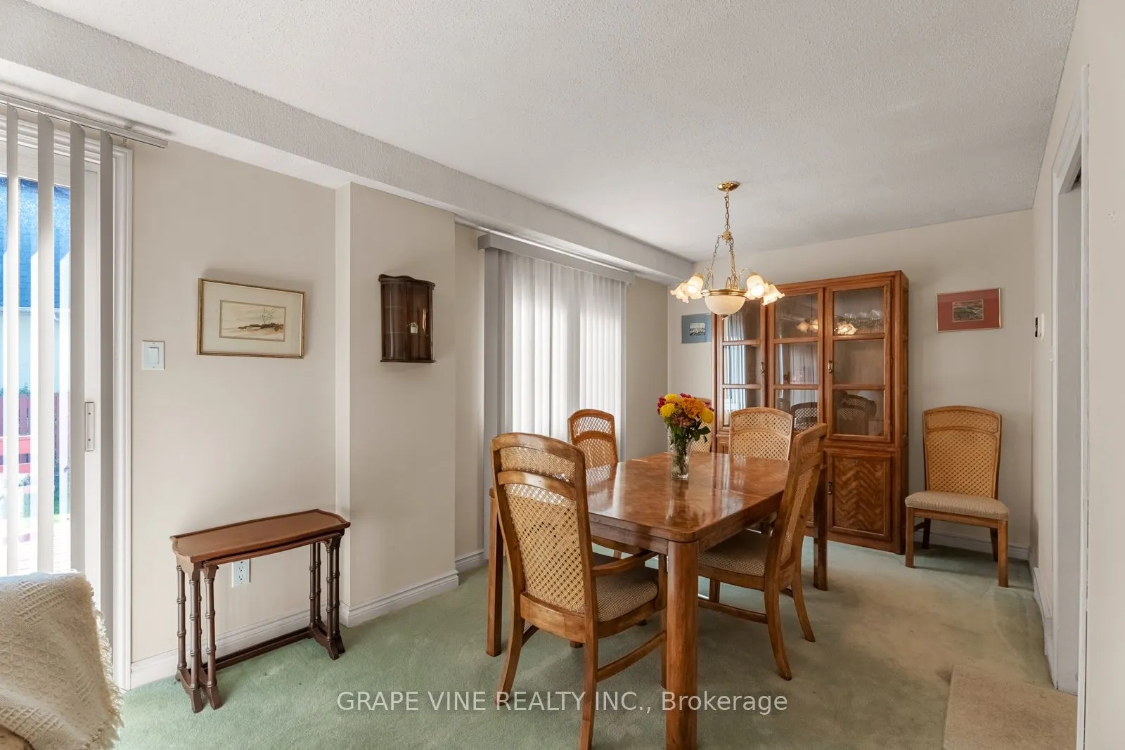 49 Tybalt Crescent