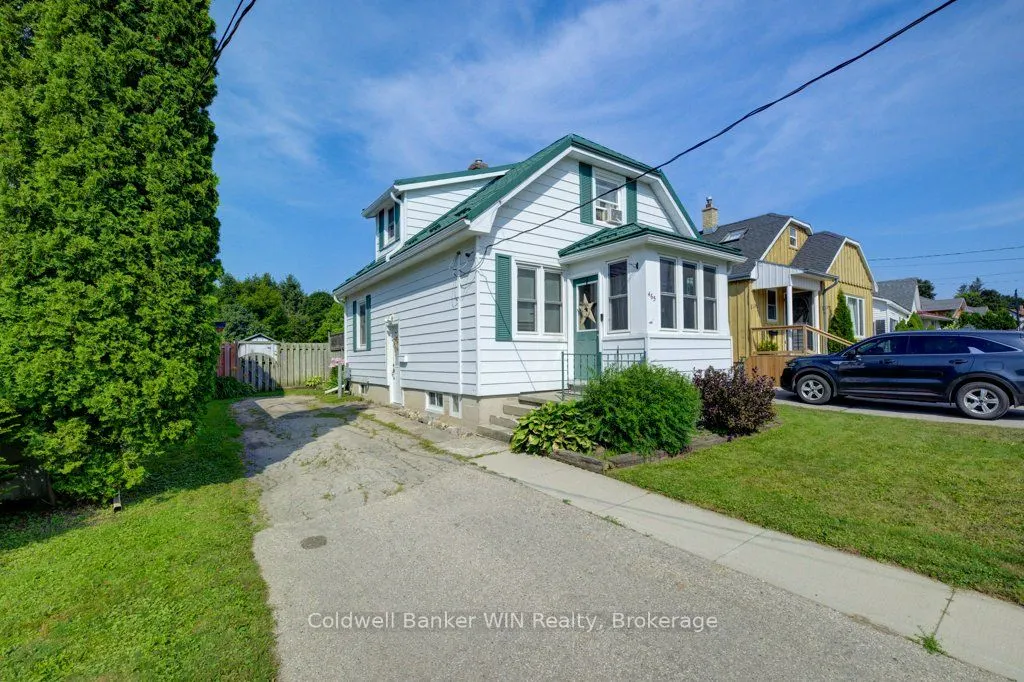 465 John Street