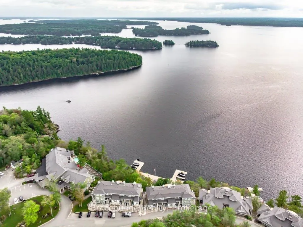 1869 Muskoka 118 Road W, #A103-D1