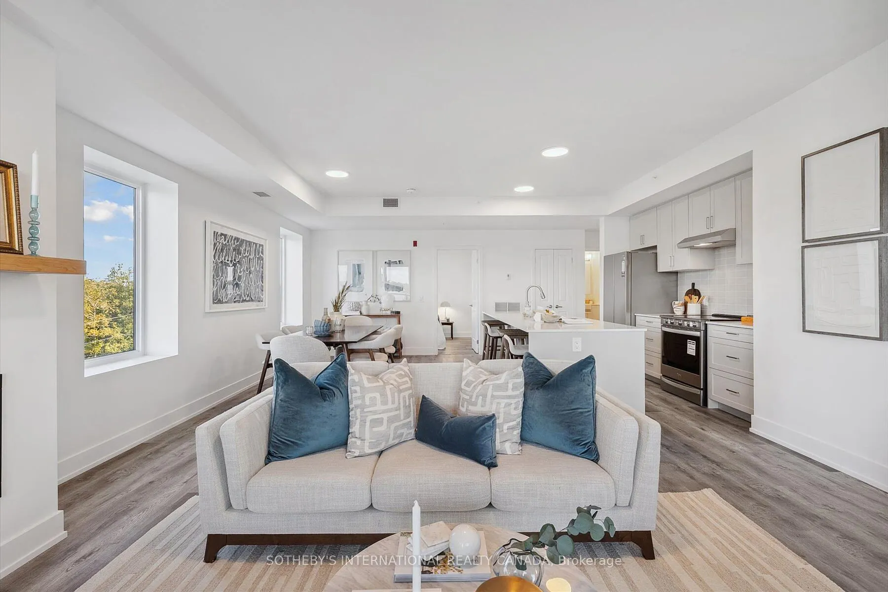 19B West Street N, #308