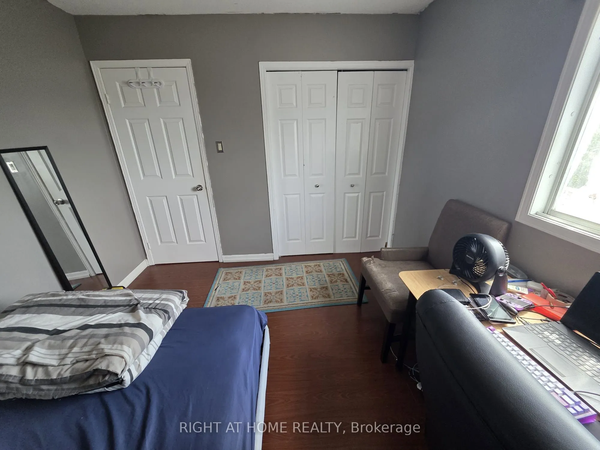 15 Lorilee Crescent
