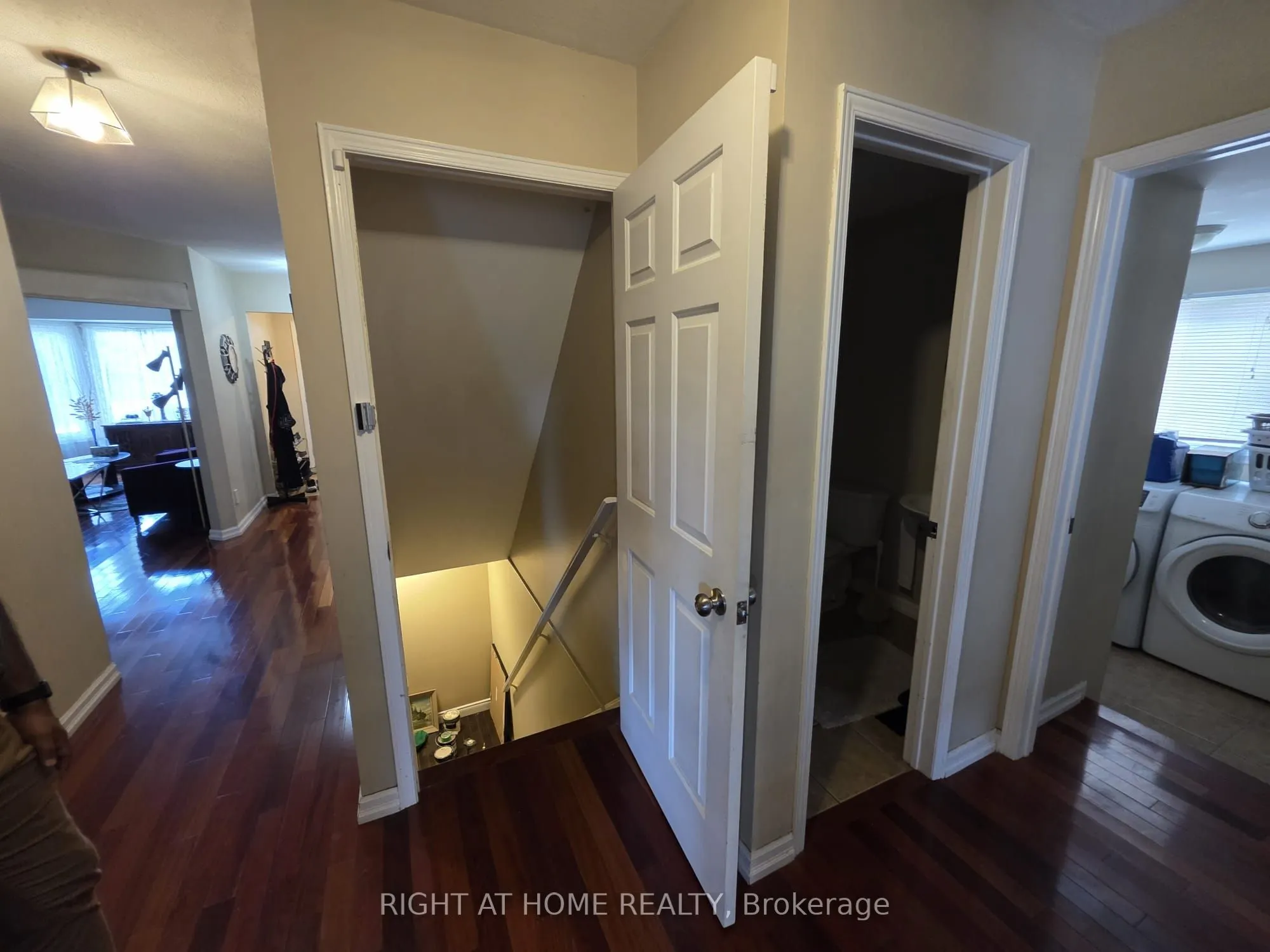 15 Lorilee Crescent