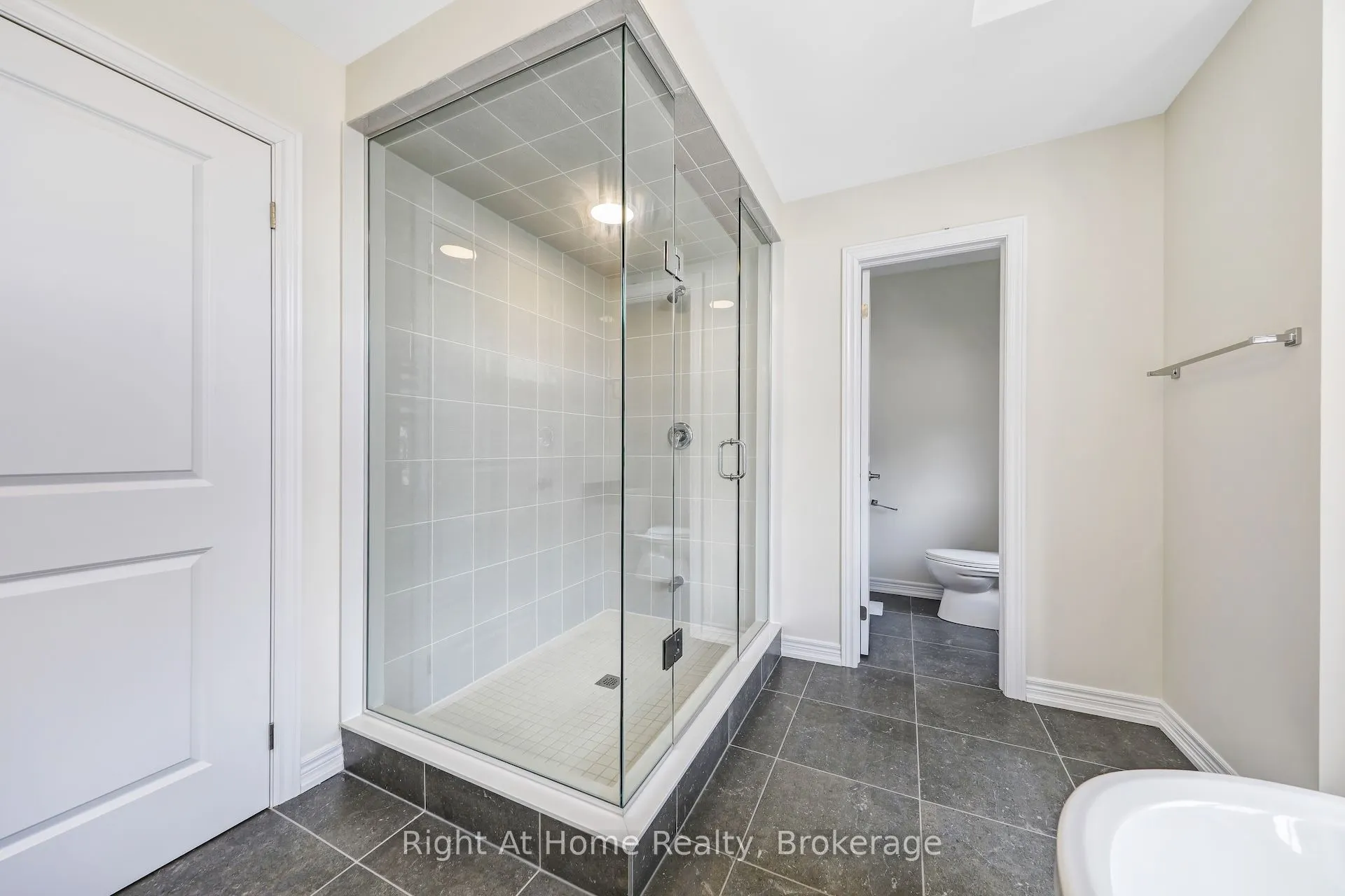 226 Broadacre Drive