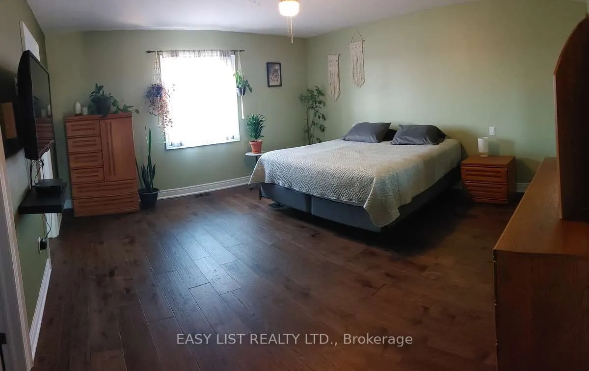 83 Homestead Way