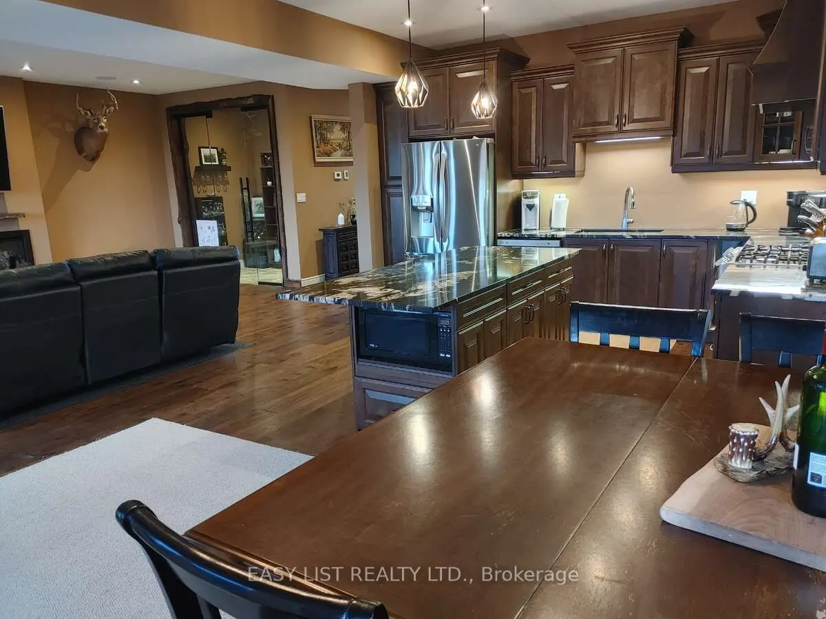83 Homestead Way