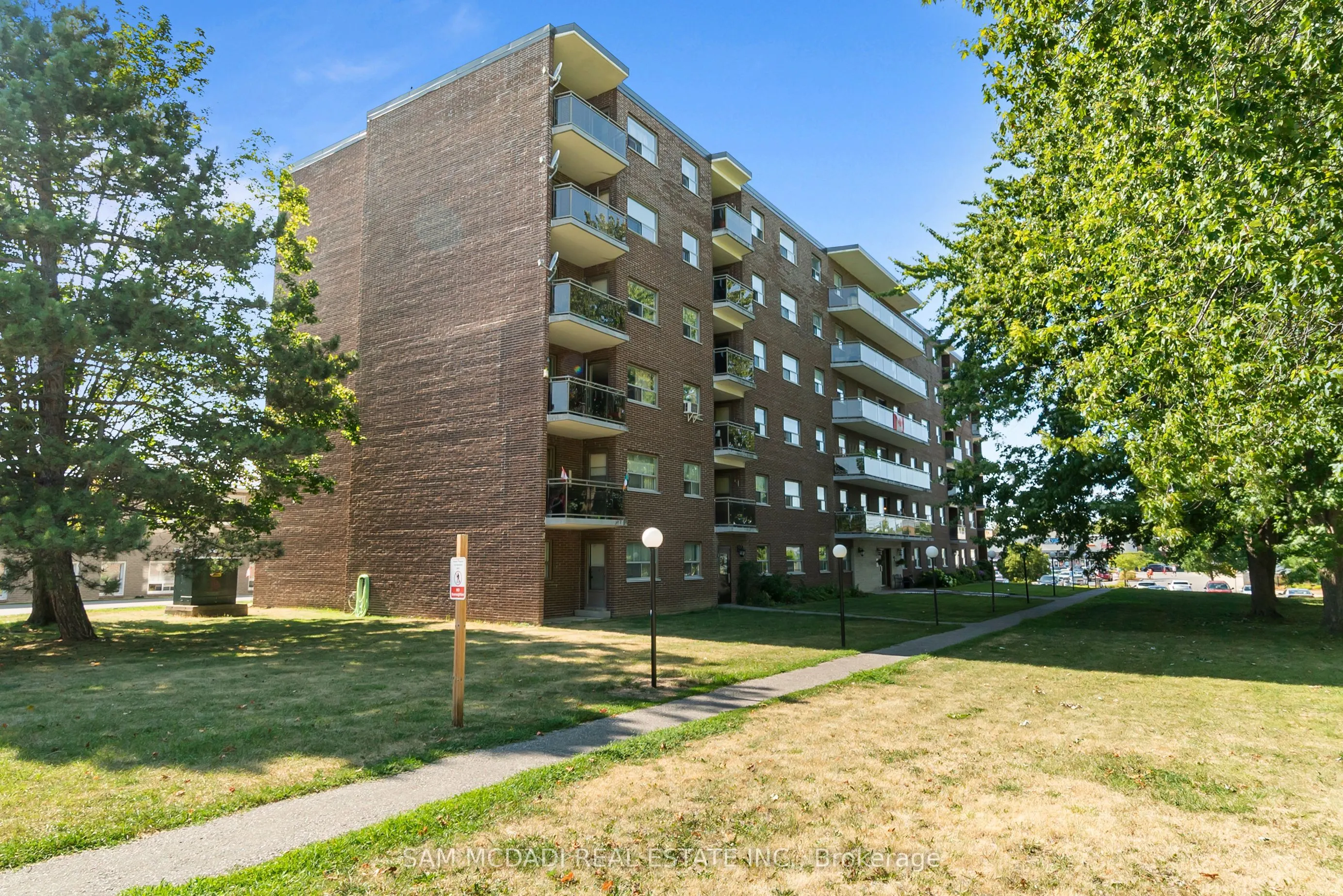 47 Munroe Street, #503