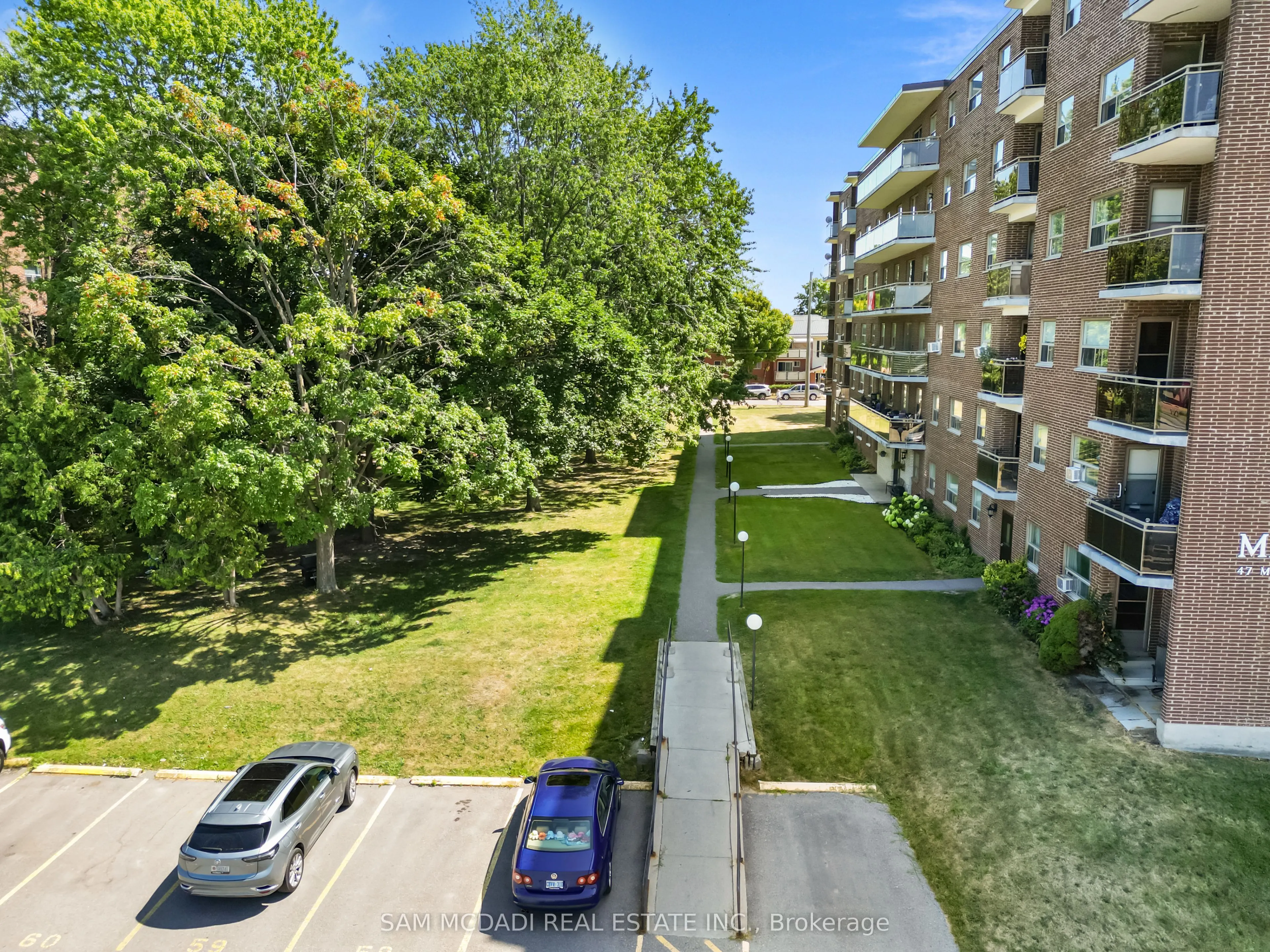 47 Munroe Street, #503