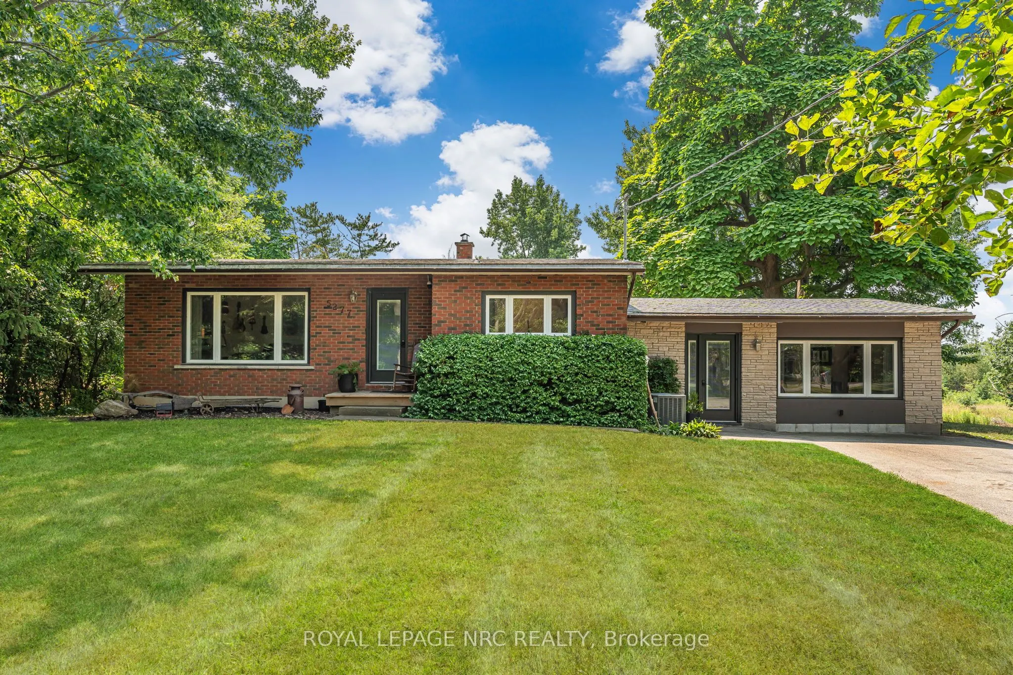5277 SHERKSTON Road