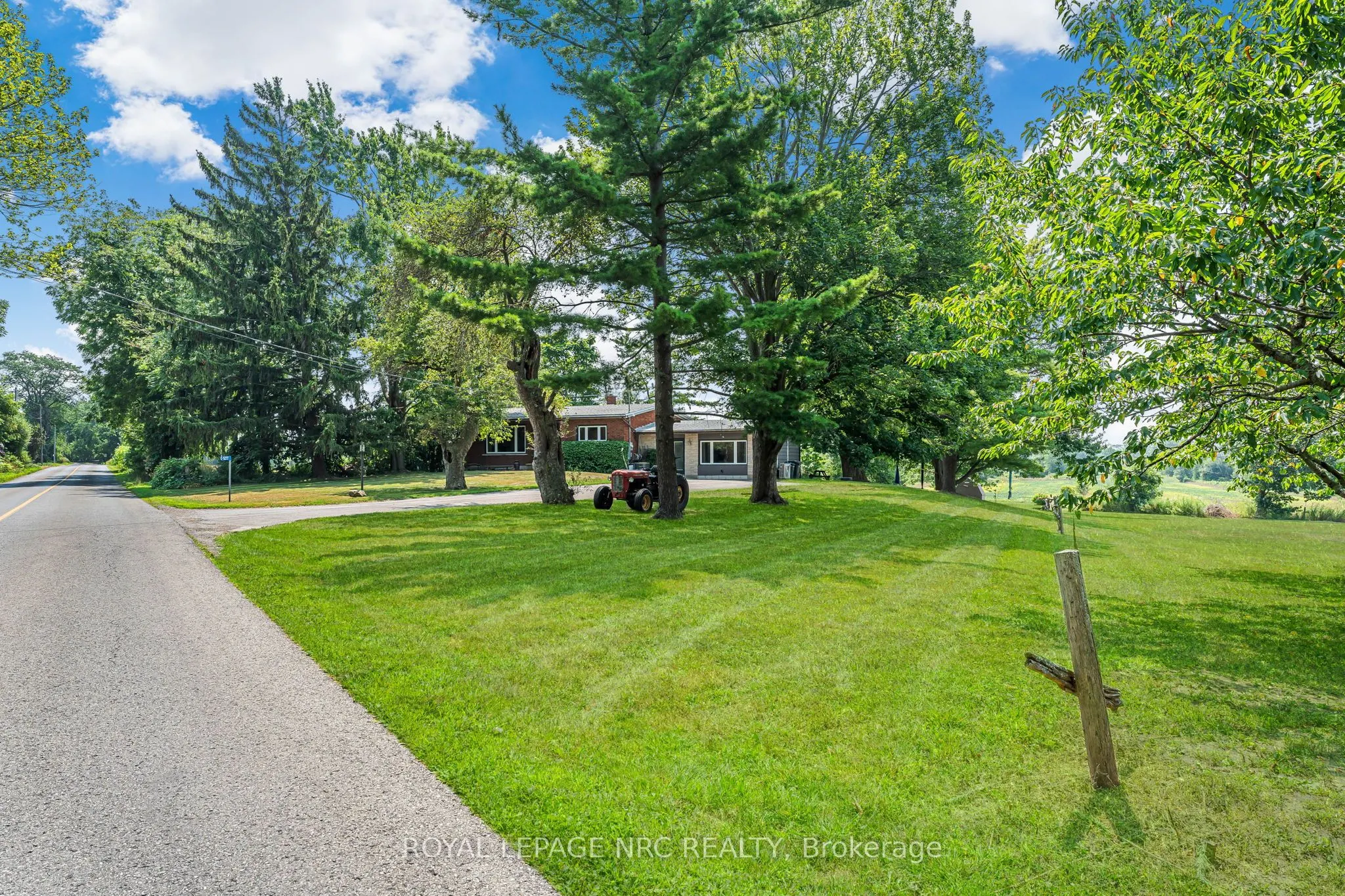 5277 SHERKSTON Road
