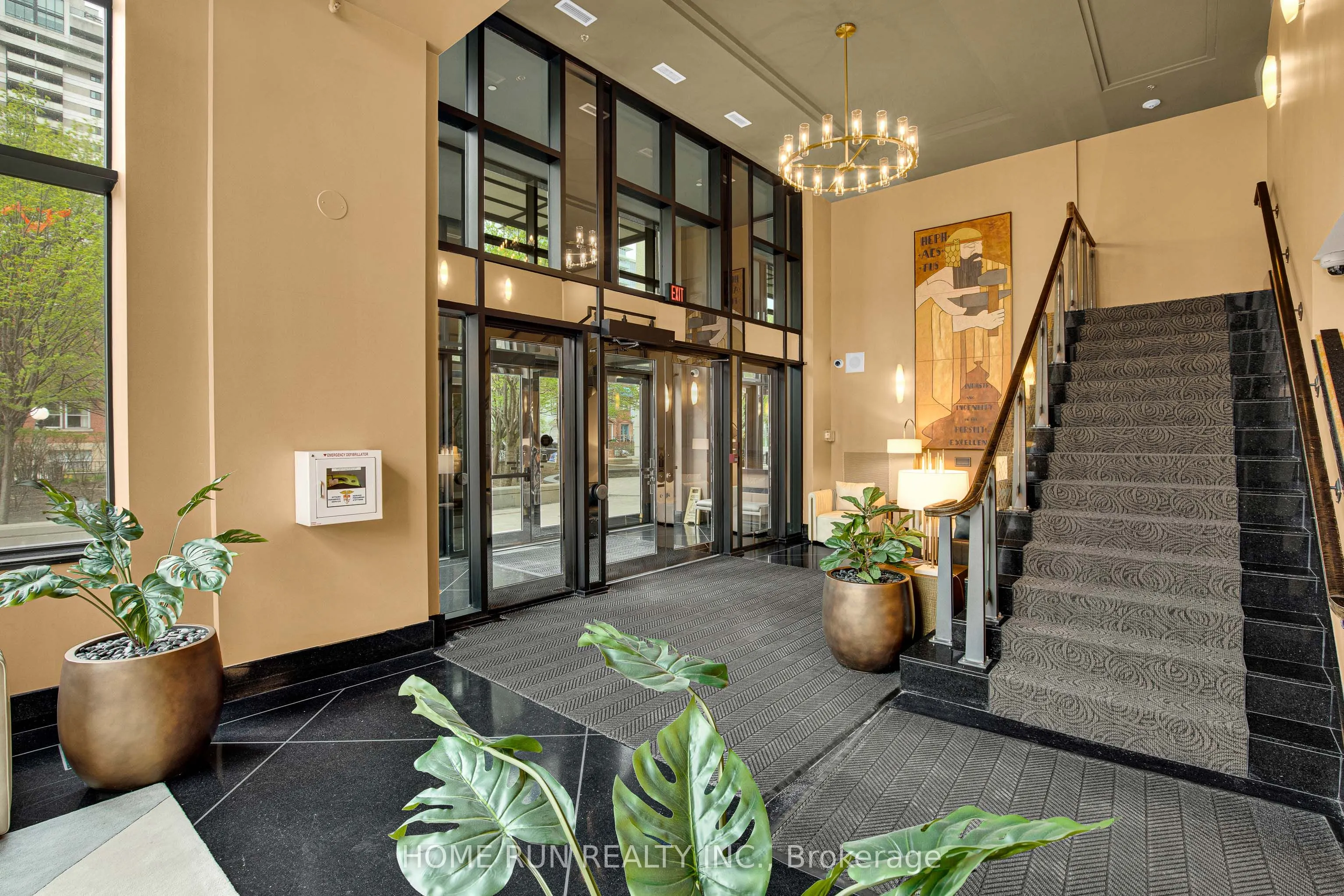 245 Kent Street, #708