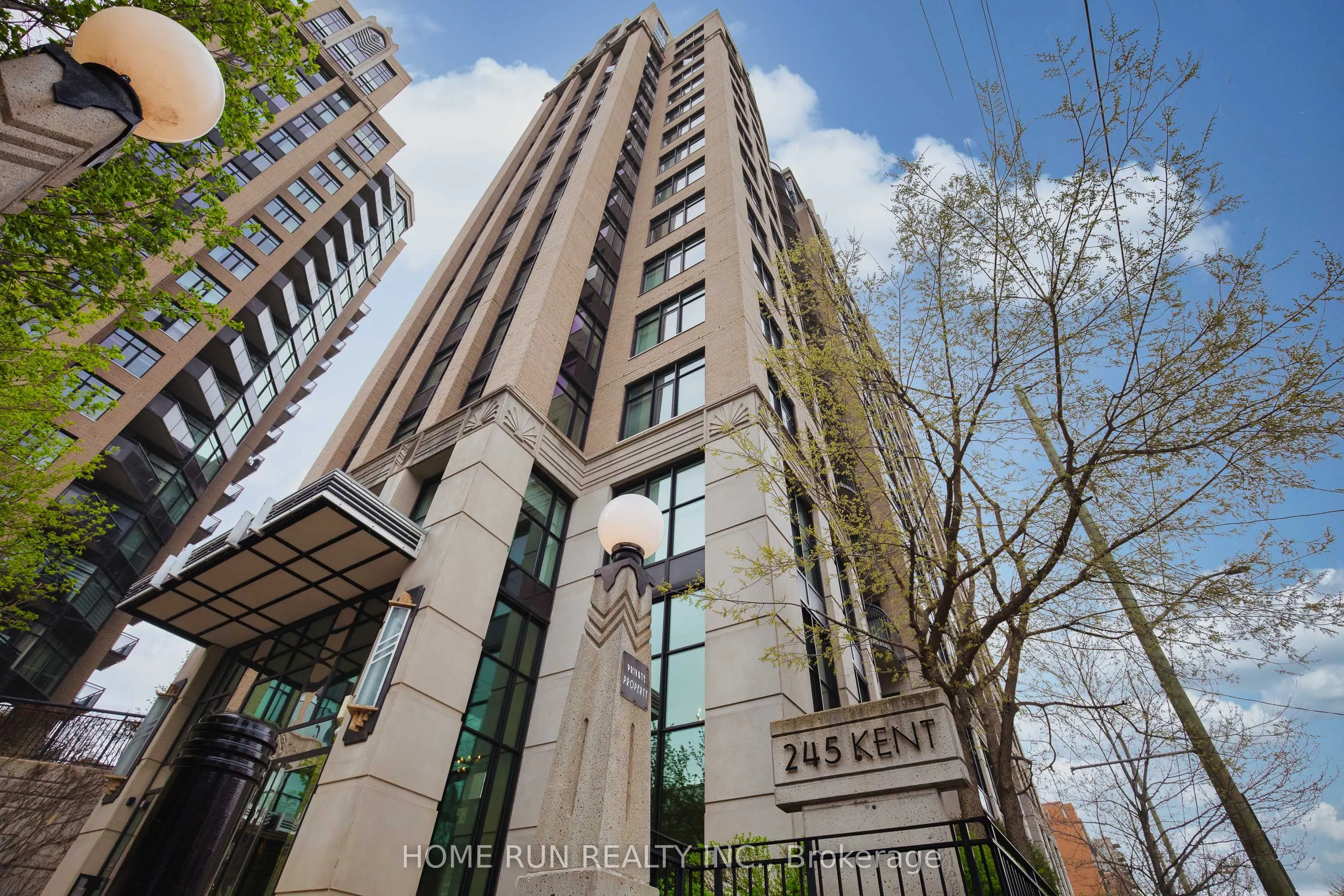 245 Kent Street, #708