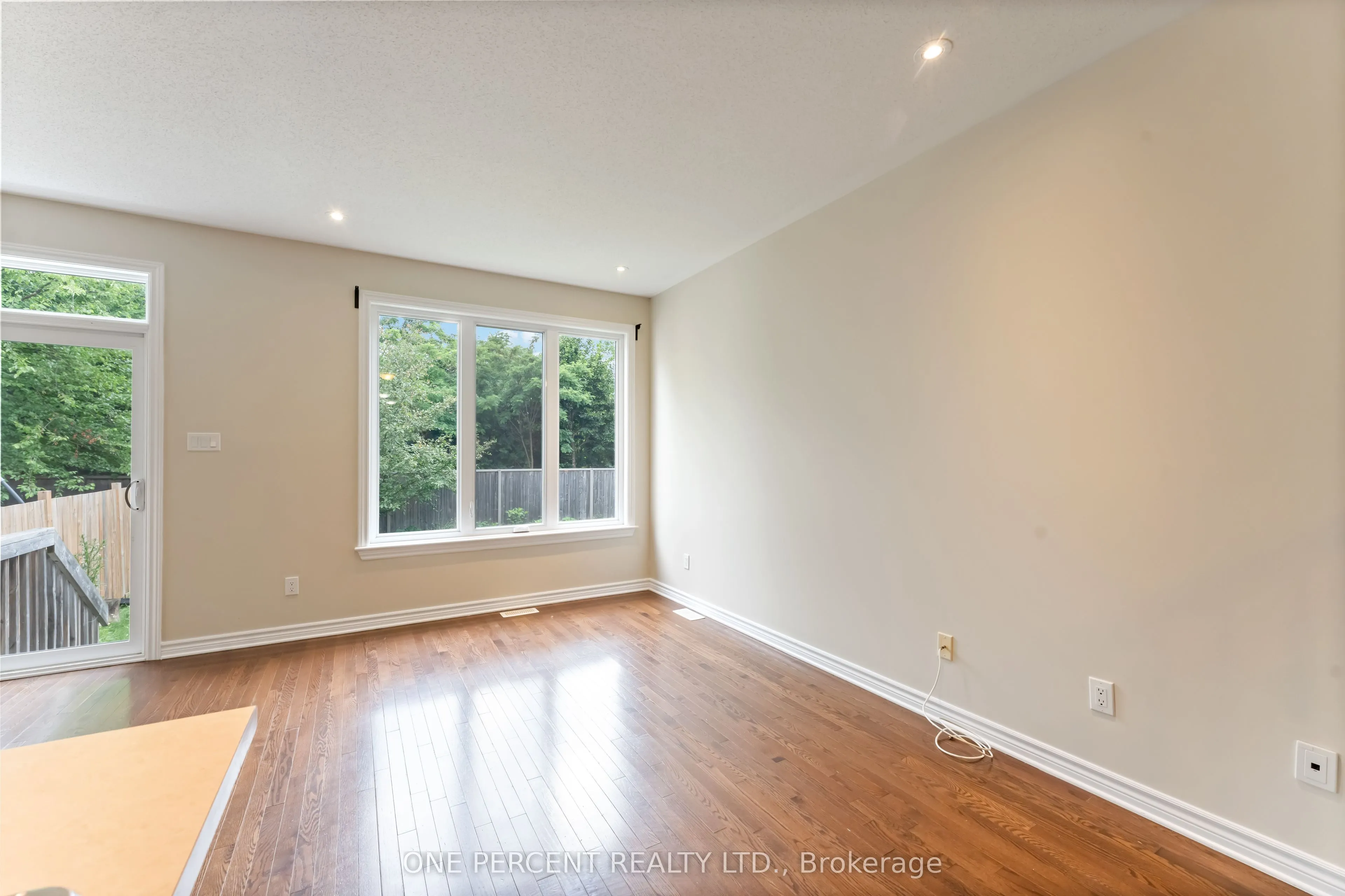 213 Via San Marino Street