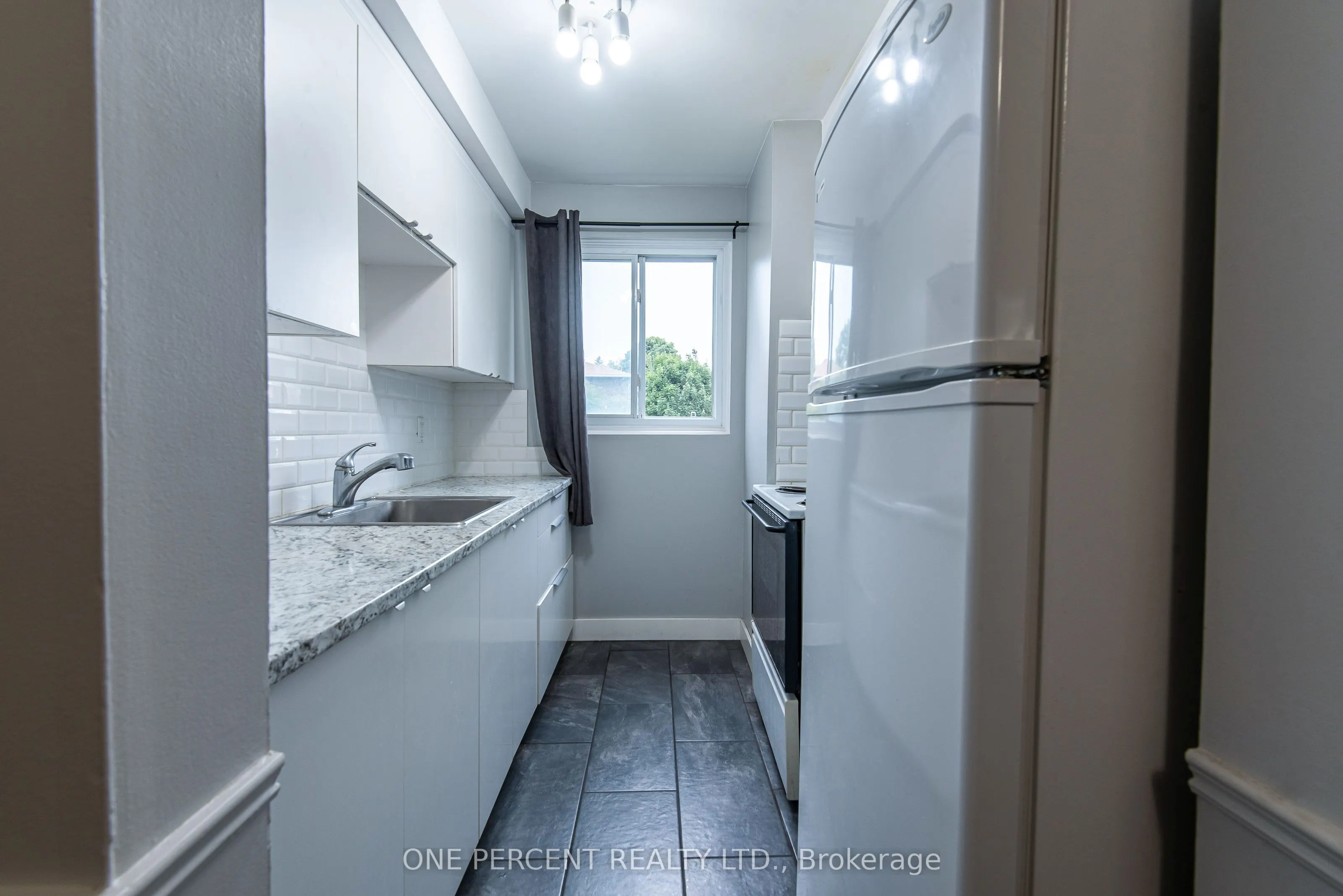 31 Greengate Road, #230