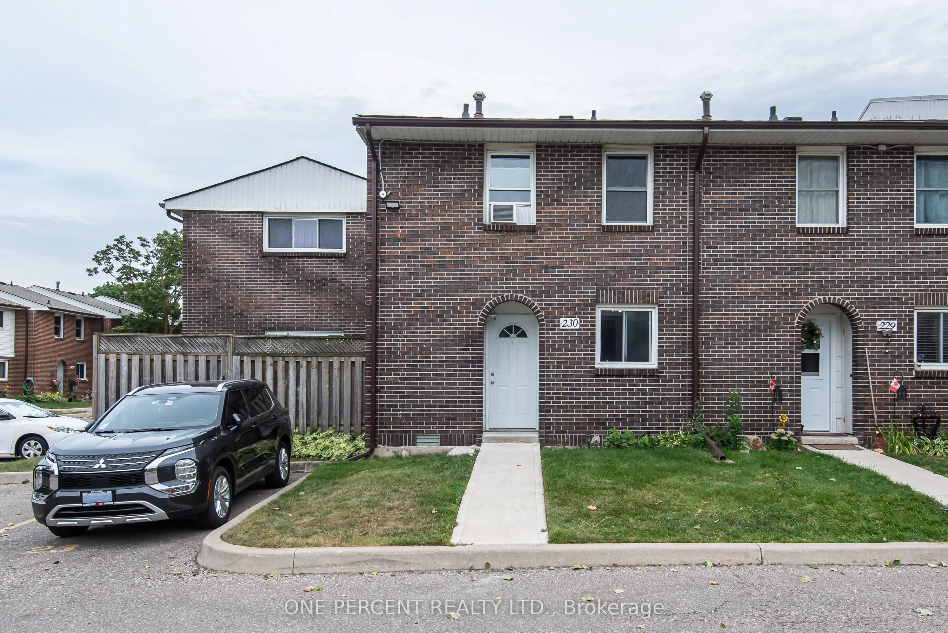 31 Greengate Road, #230