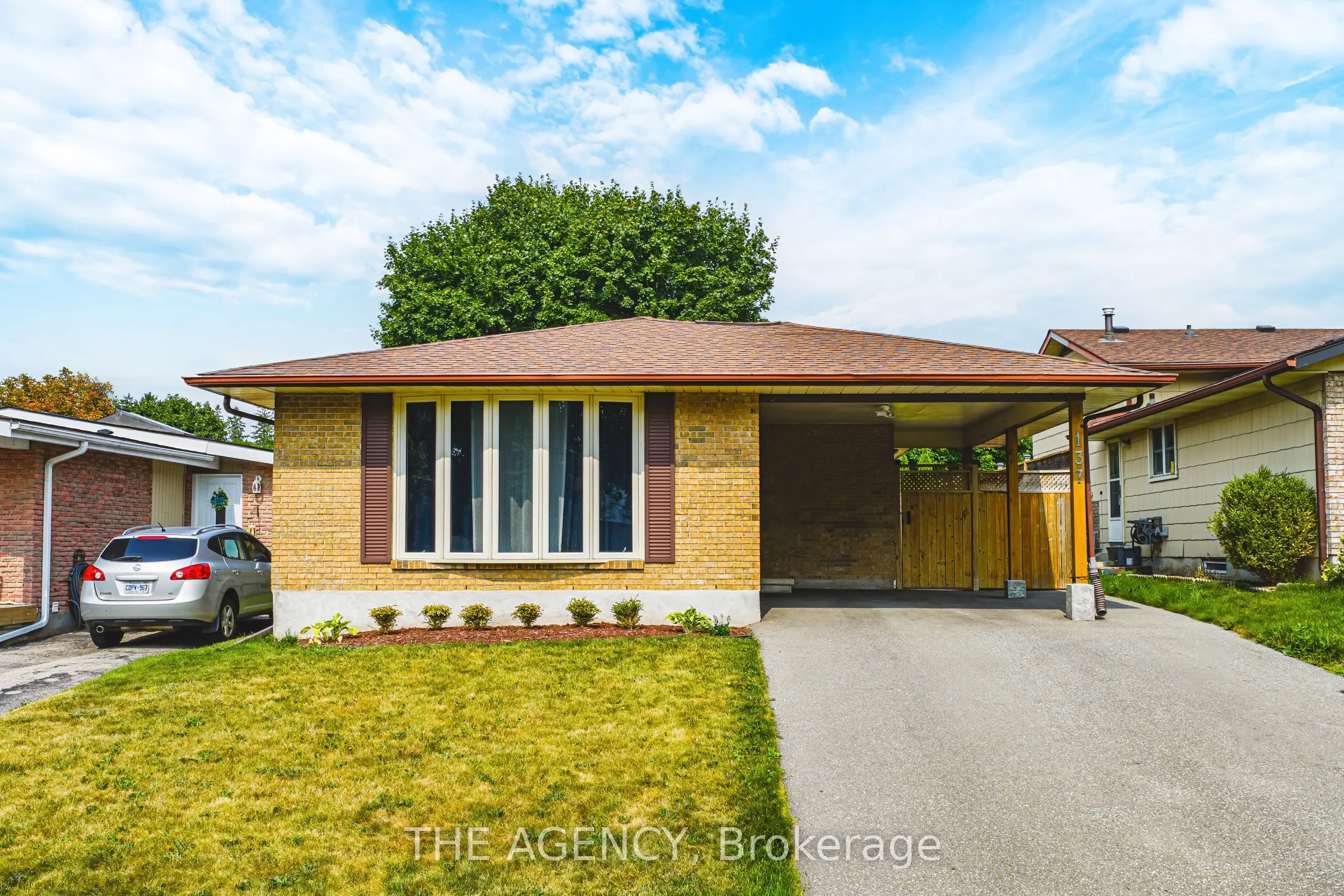 137 Pepperwood Crescent