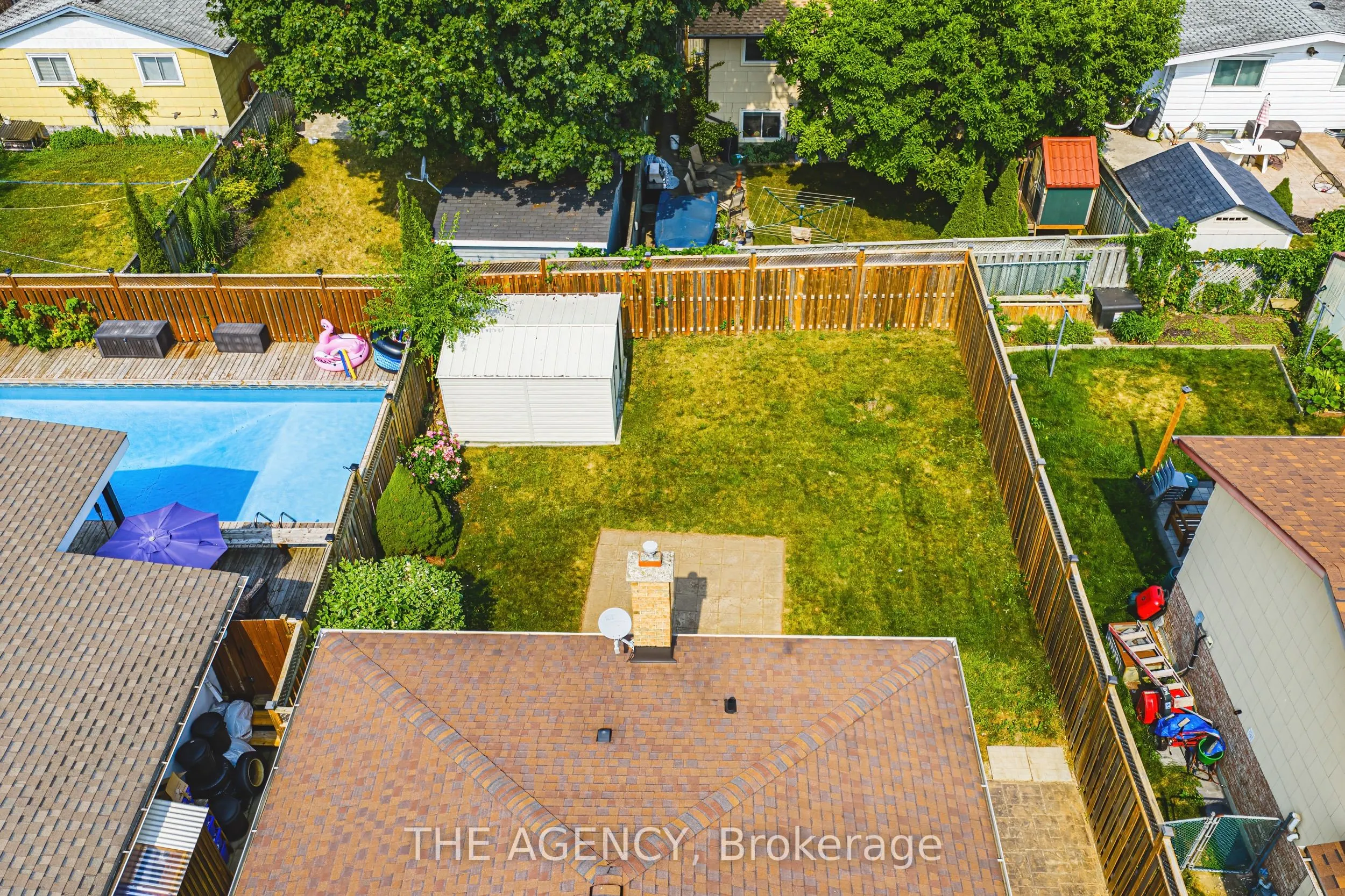 137 Pepperwood Crescent