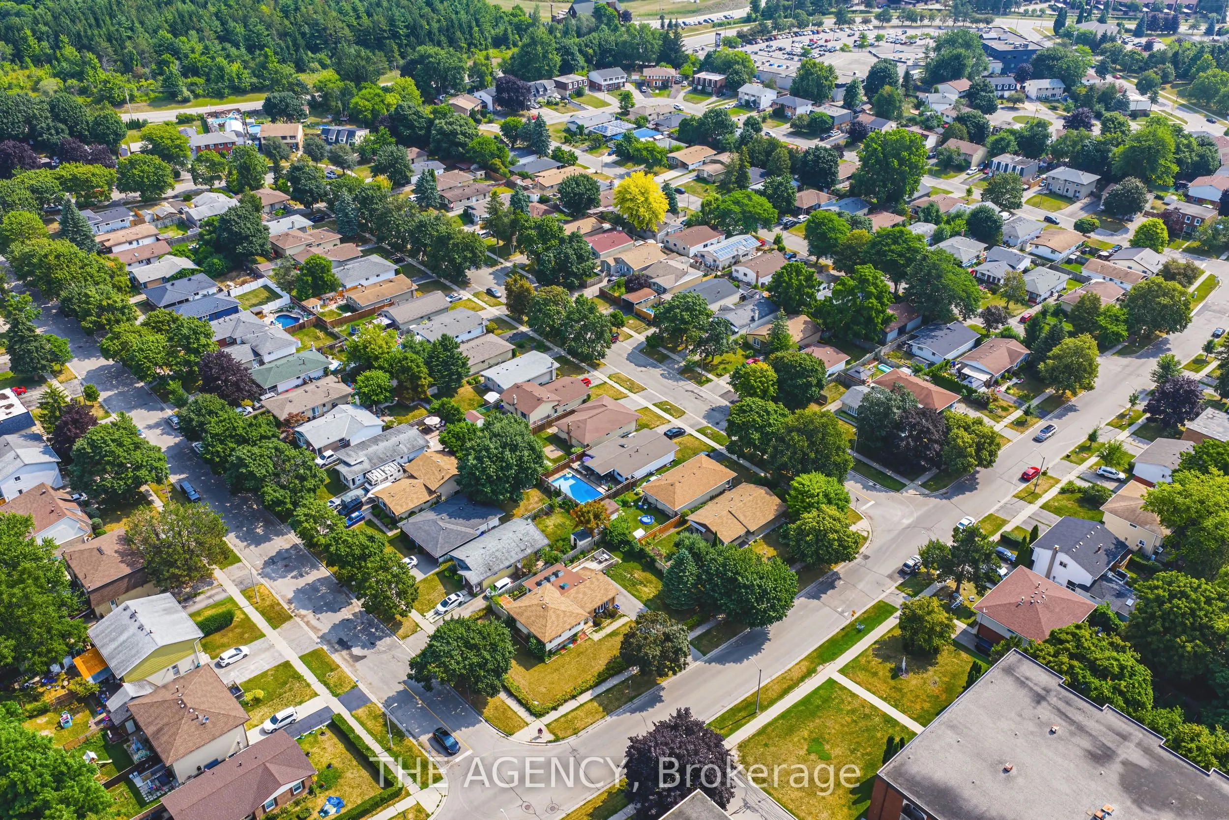 137 Pepperwood Crescent