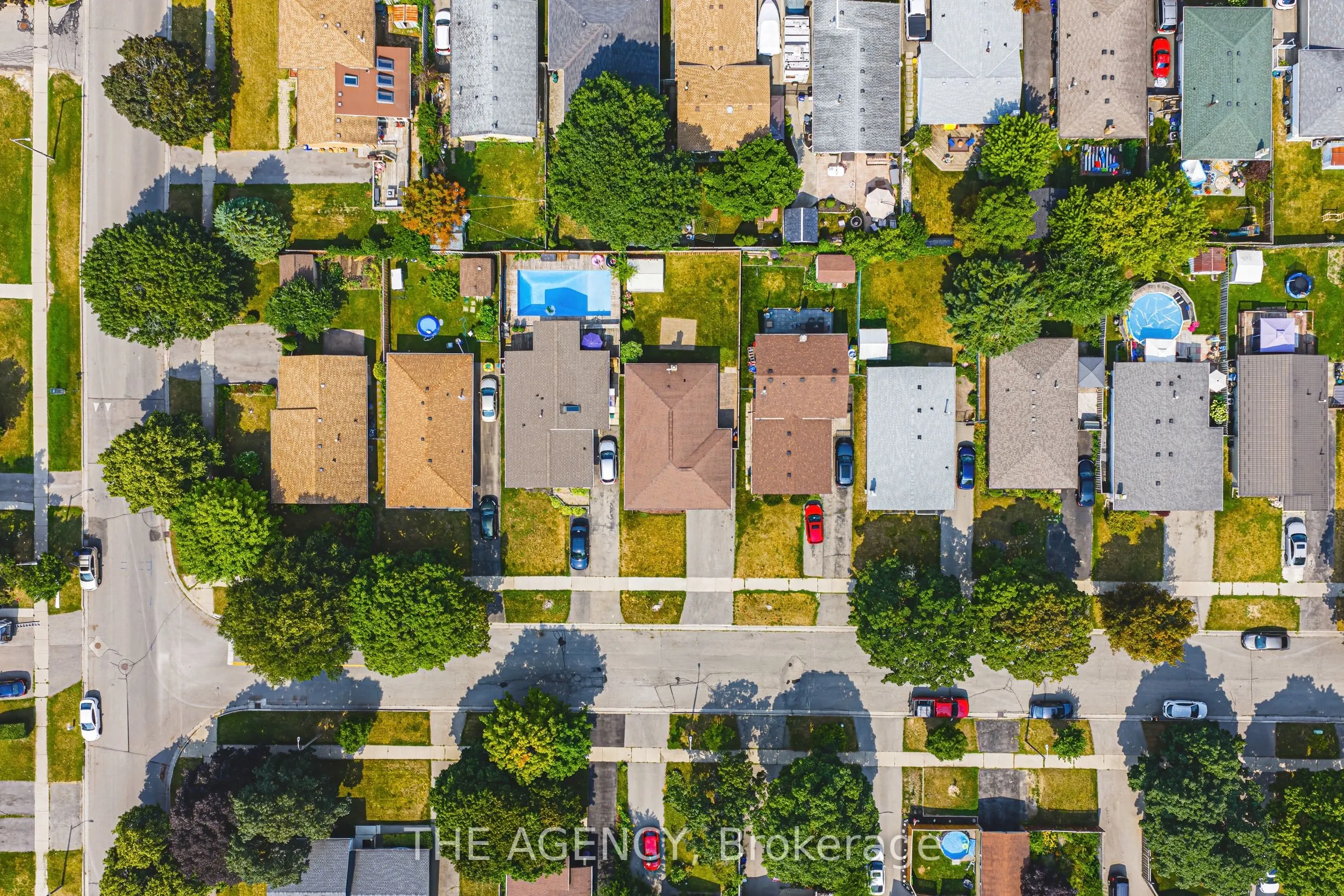 137 Pepperwood Crescent