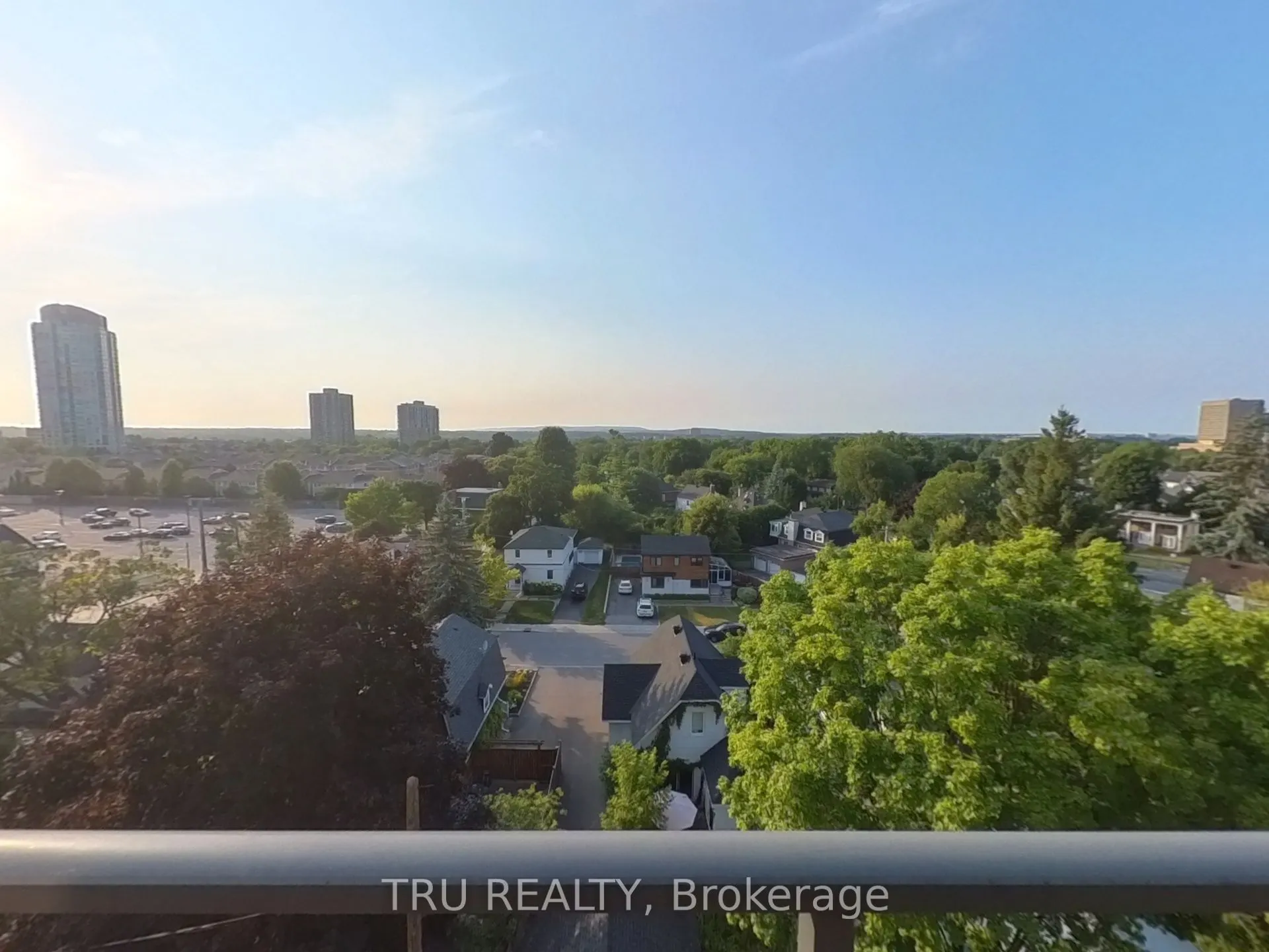 101 Richmond Road, #609