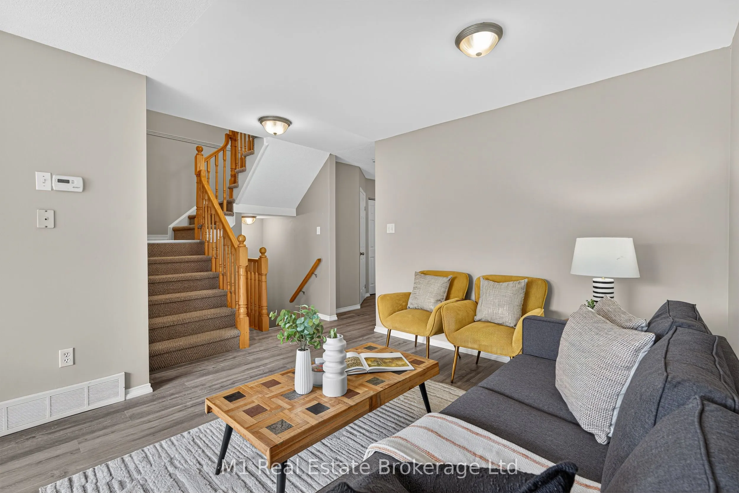 112 Chesterton Lane