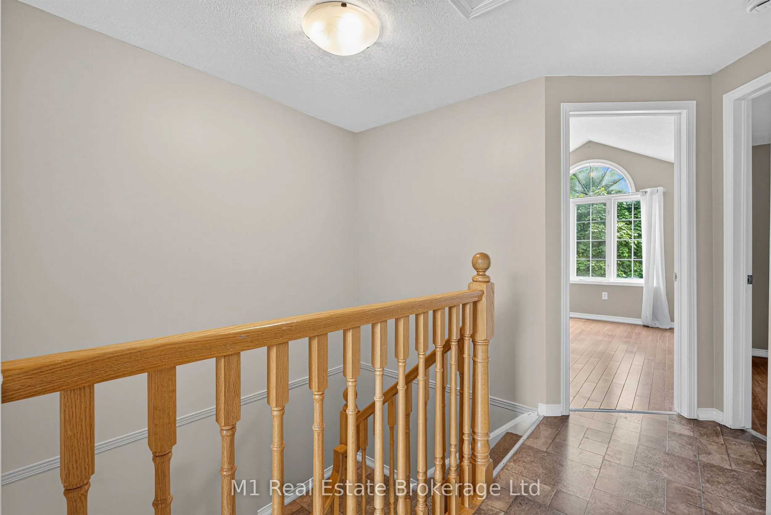112 Chesterton Lane