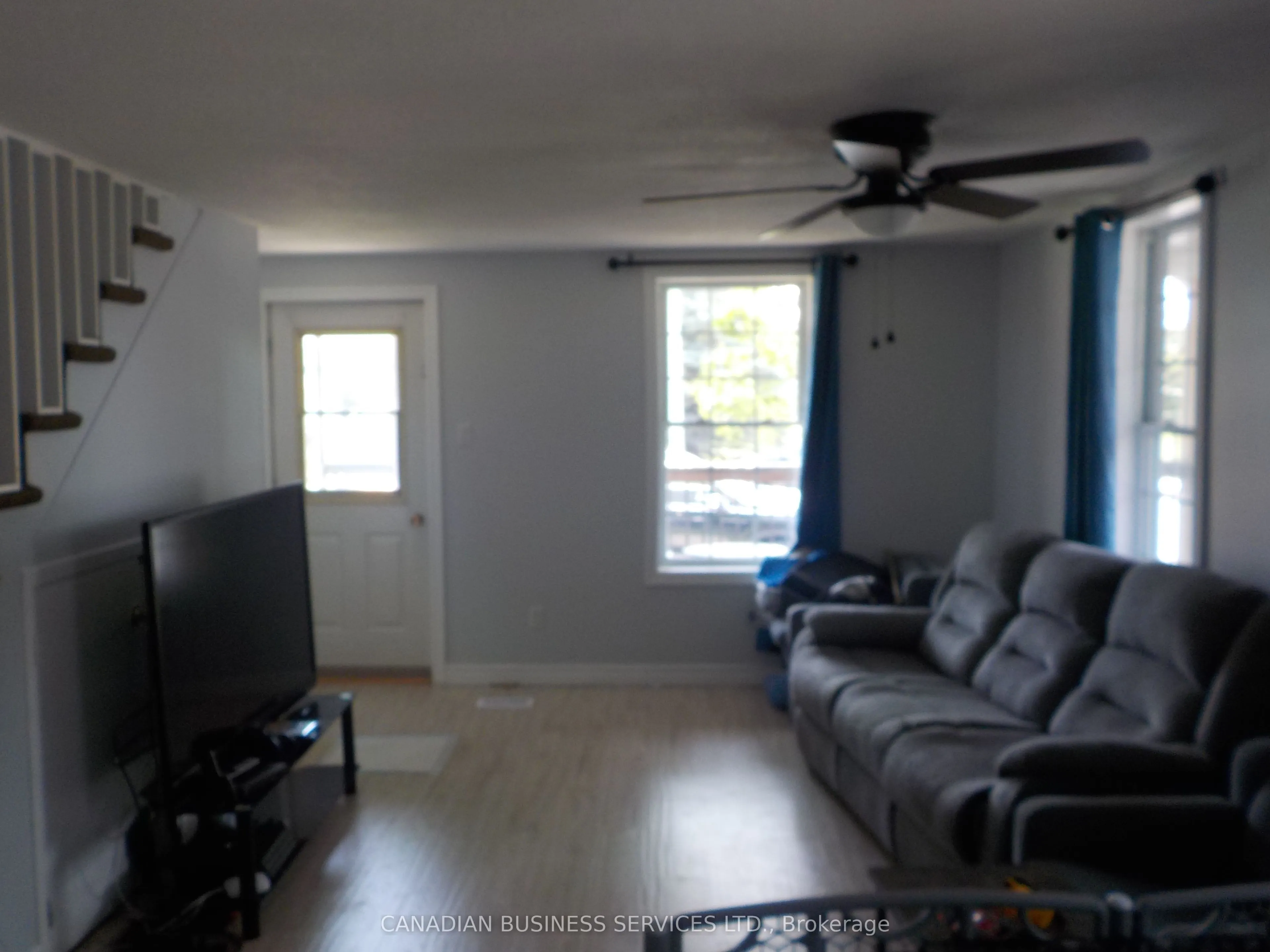 2285 Laval Road S